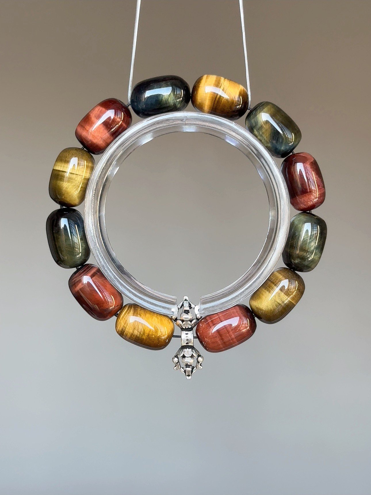 【雷霆守護】虎眼金剛杵．絕對防禦