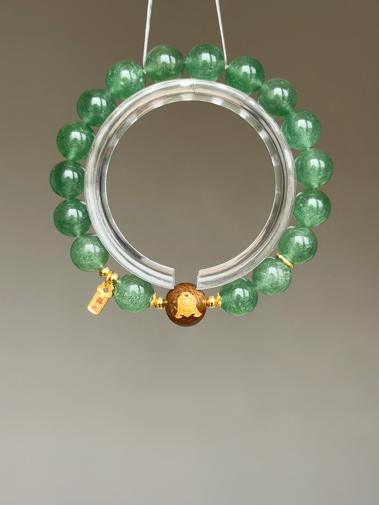 【人氣修復．焦慮斷捨離】 Rosa.G 星光綠草莓晶 x 沉香 x 開運純銀設計手鍊