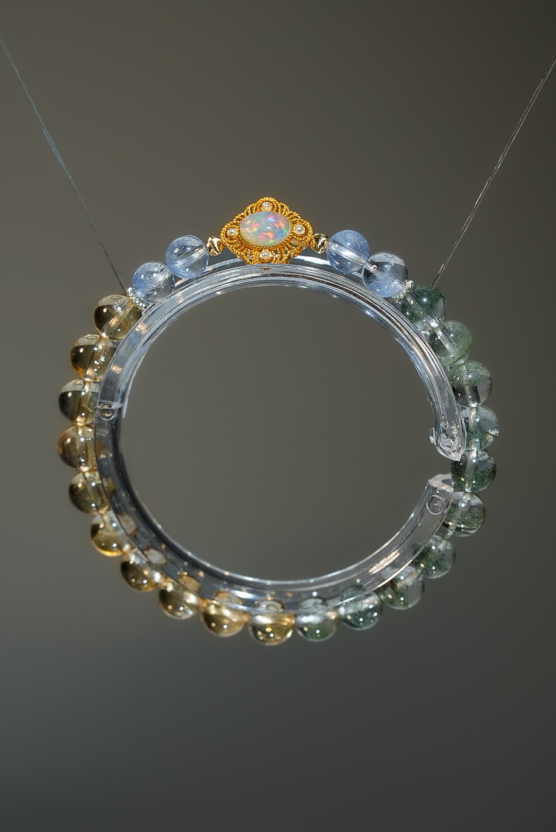 【靈感突圍．顯化全域】 Rosa.G 鑲嵌歐珀 x 綠幽靈 x 黃水晶 x 藍線石設計手