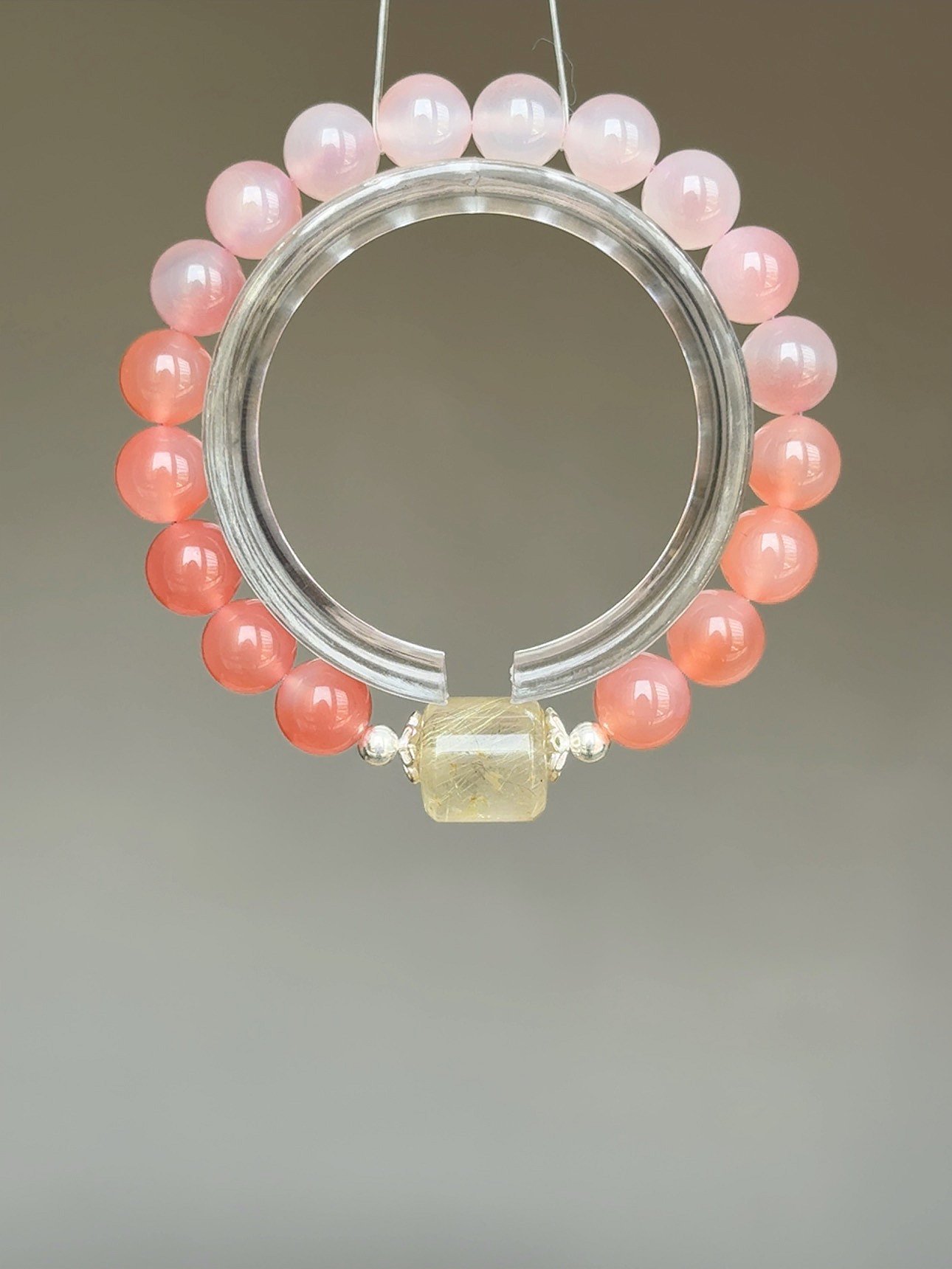 【緋紅盛世．顯化巔峰】 Rosa.G 漸變緋紅 x 金髮晶桶珠設計手鍊