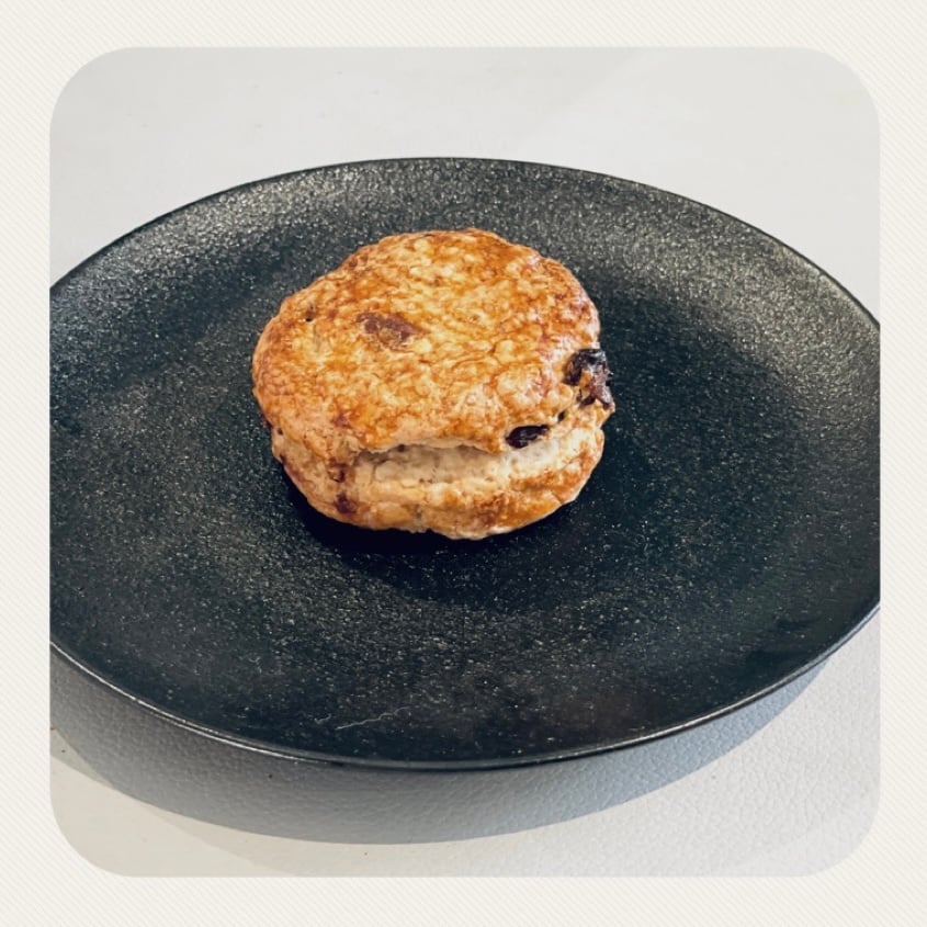 白蘭地葡萄乾_花司康