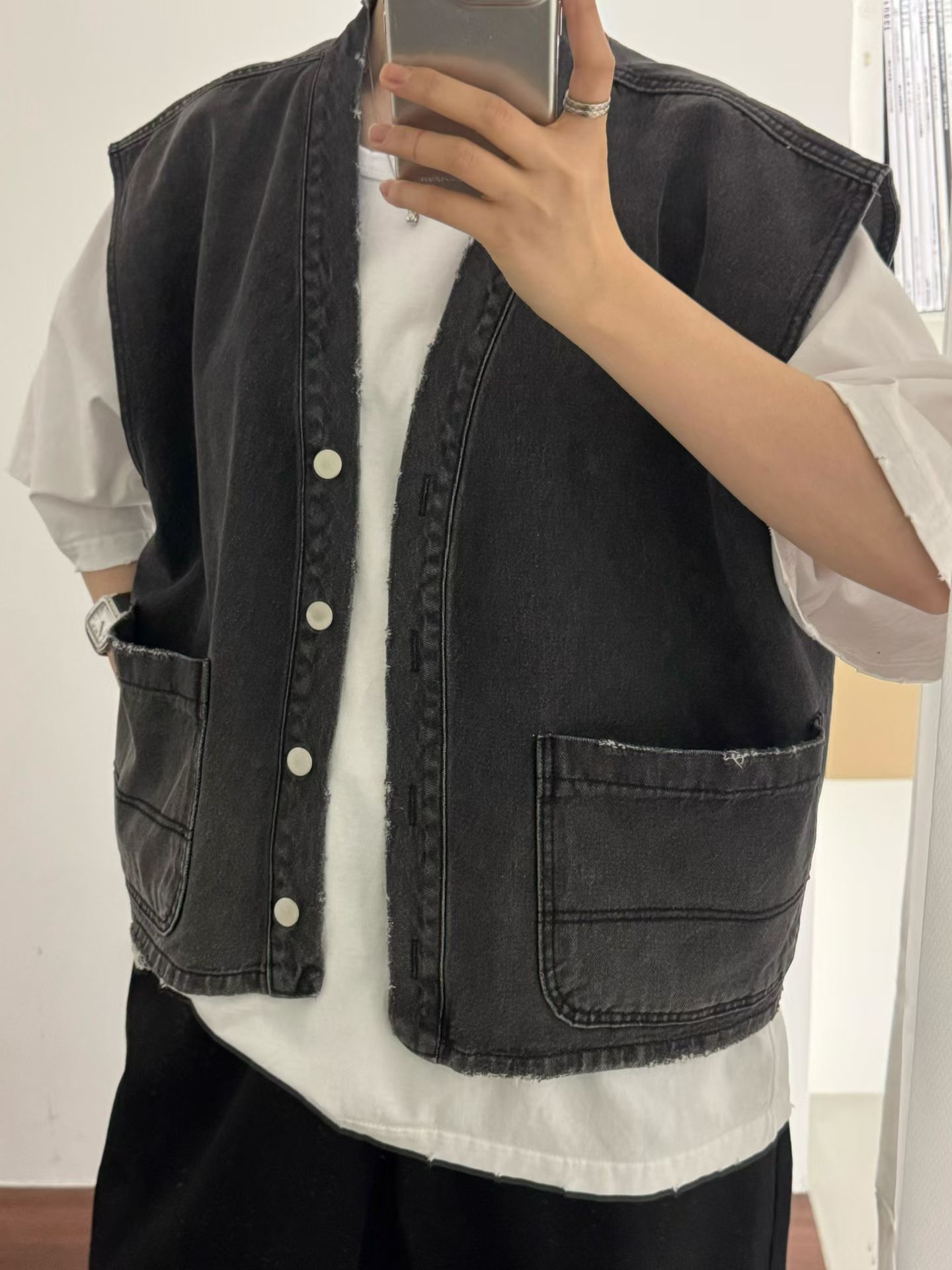 V領牛仔背心 26040910