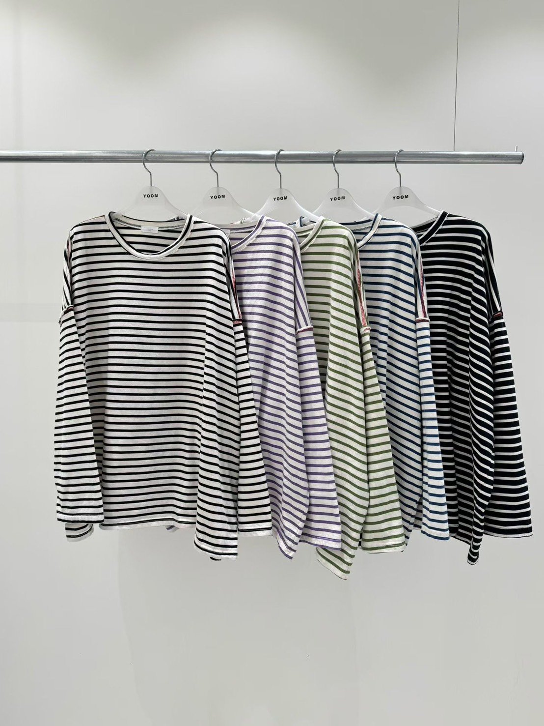 紅色拷克條紋踢 26011506