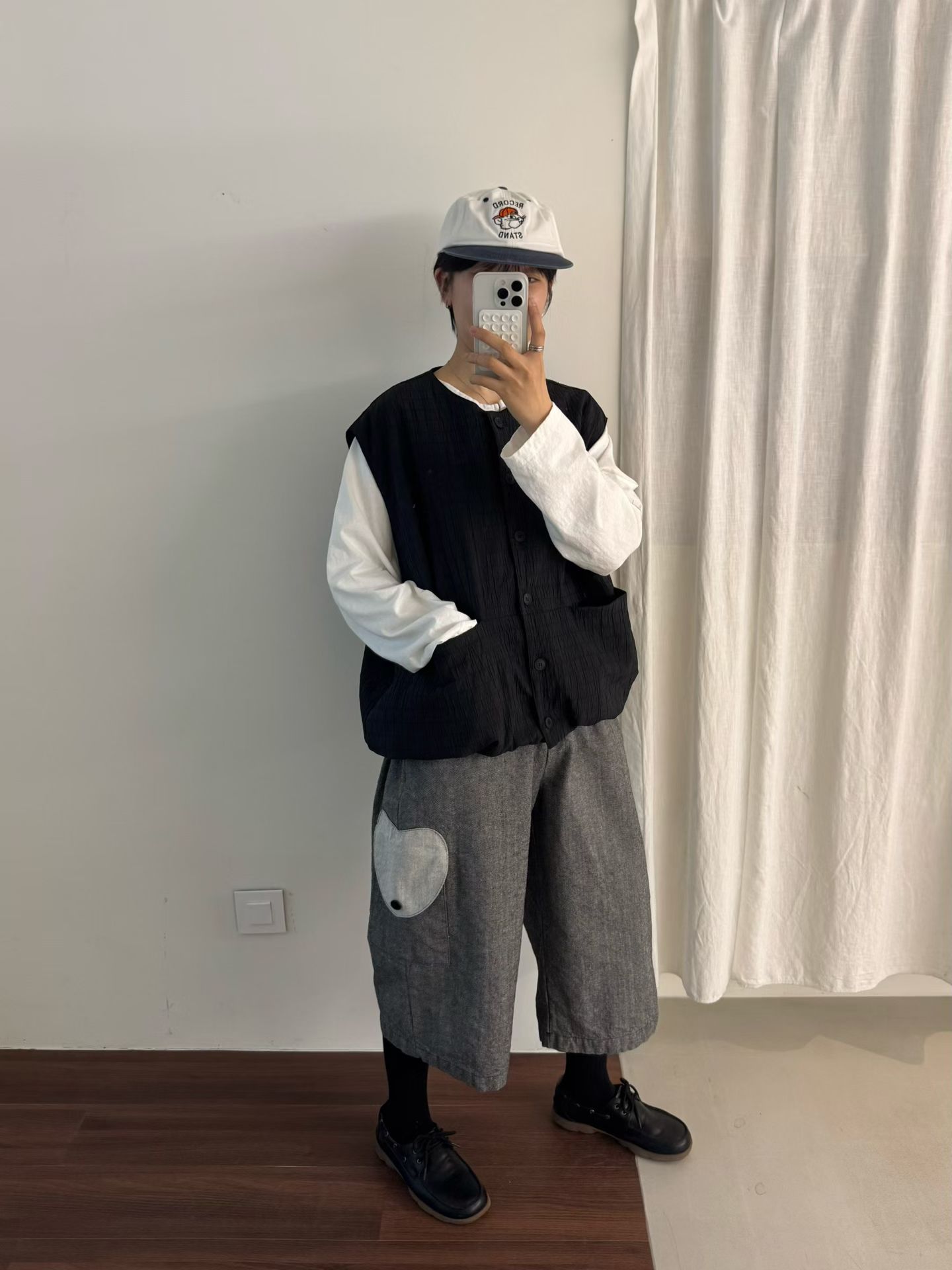 抓褶口袋圓領背心 20601