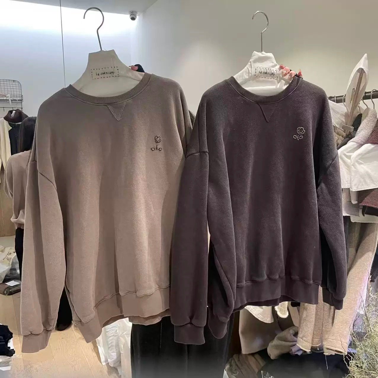 小花刺繡大學踢 26010710