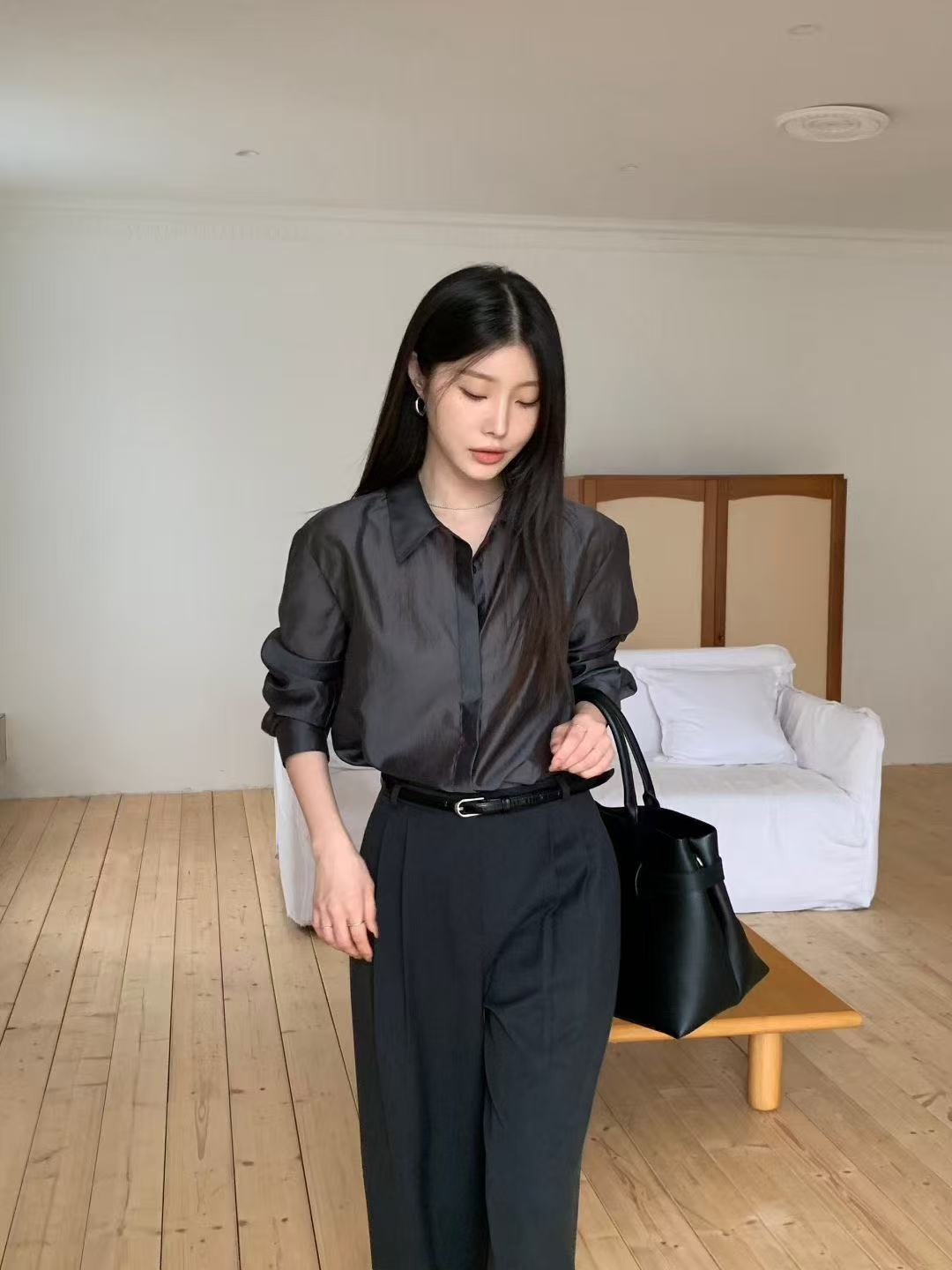 微光緞面天絲質感襯衫