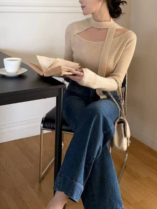 斜肩垂帶針織上衣