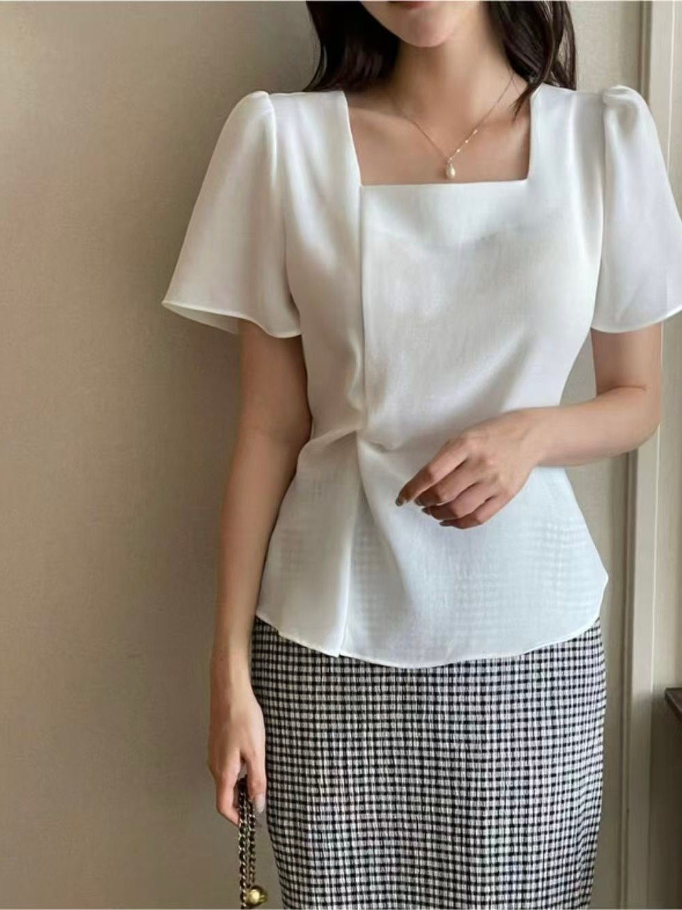 法式扭結收腰上衣