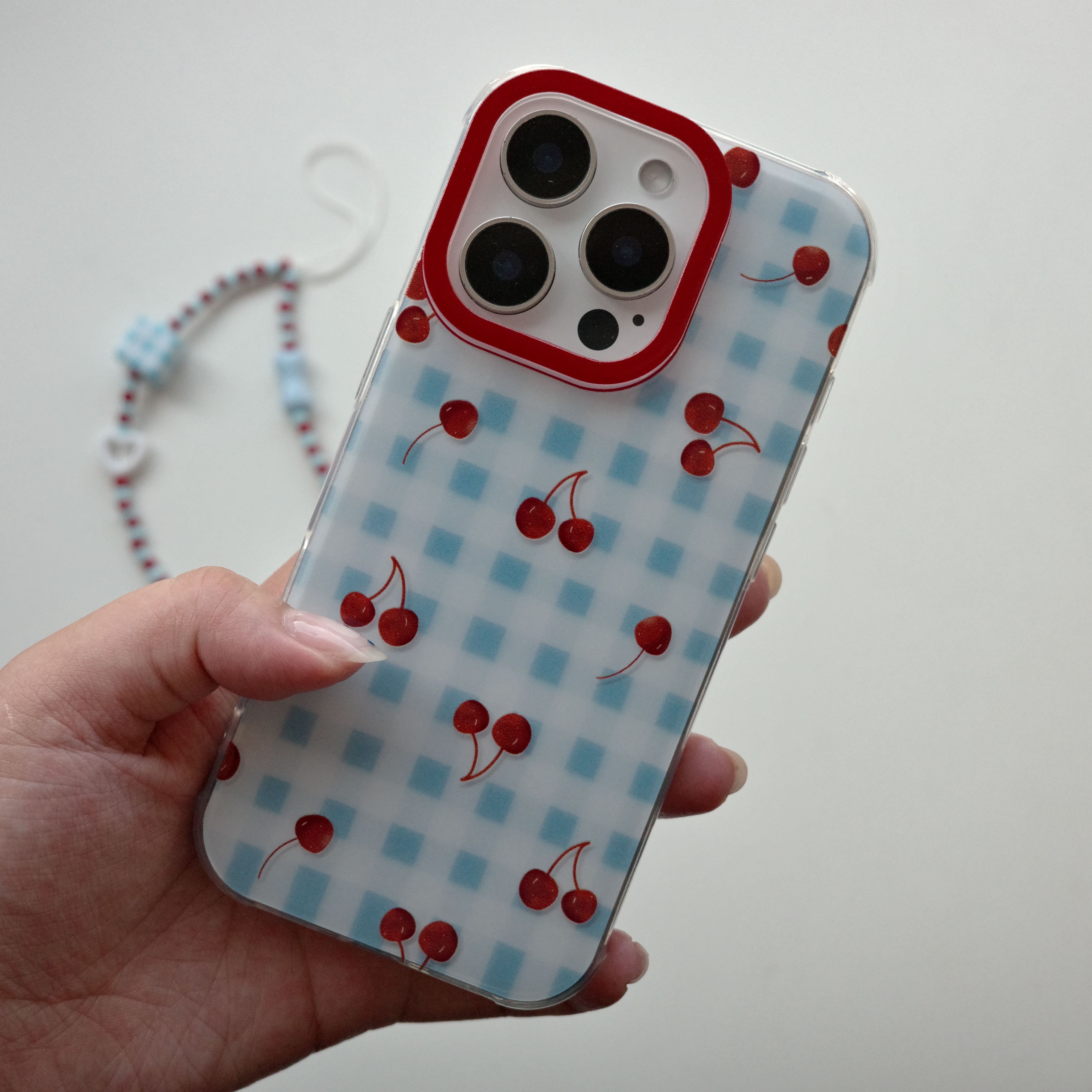 藍色格紋醃漬櫻桃殼