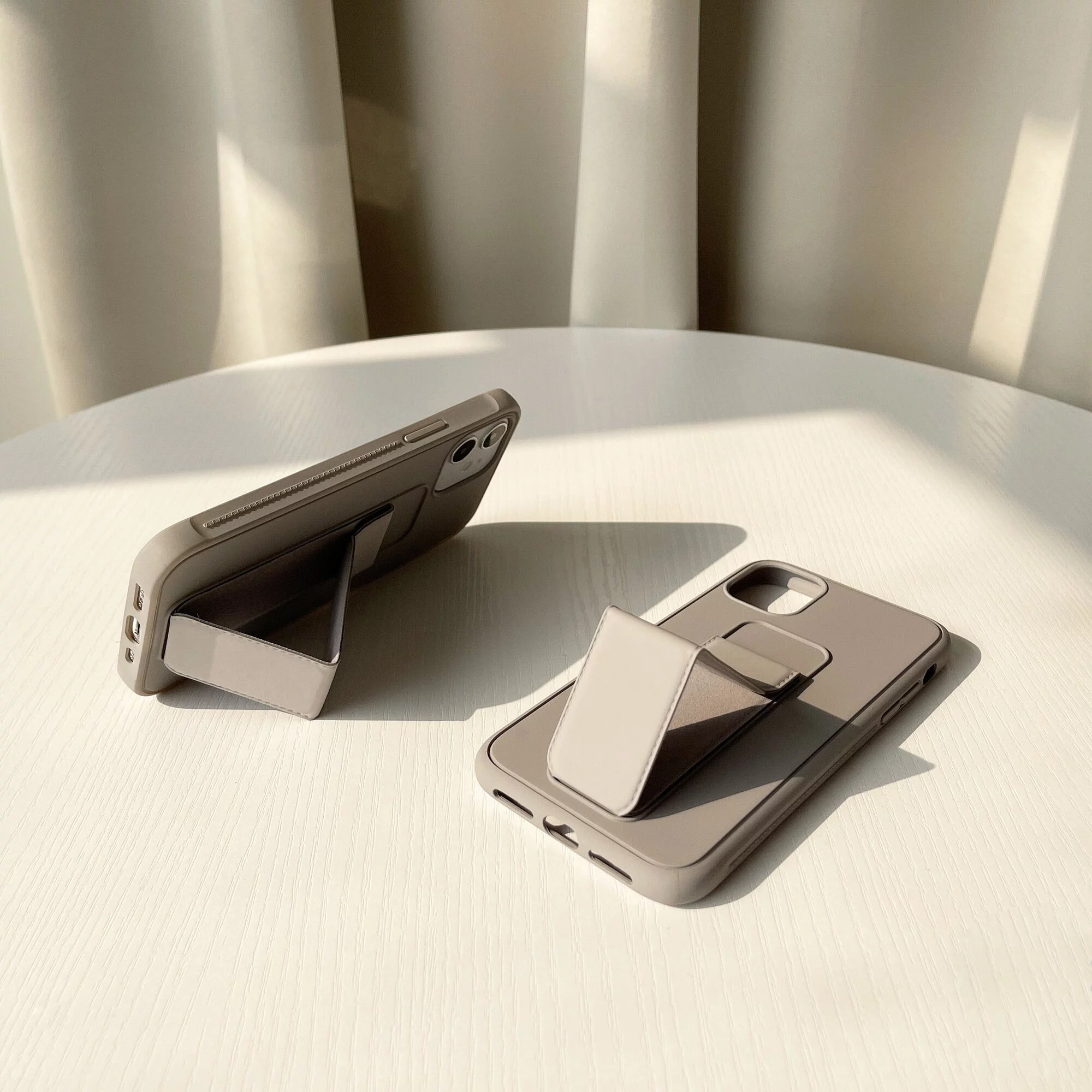 高級灰磁吸支架殼