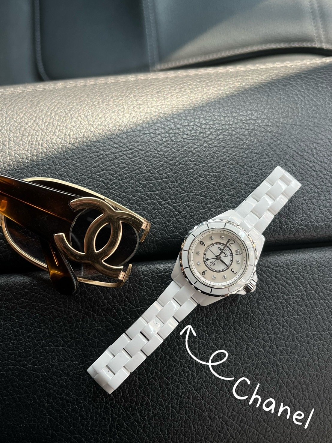 Chanel J12白陶瓷