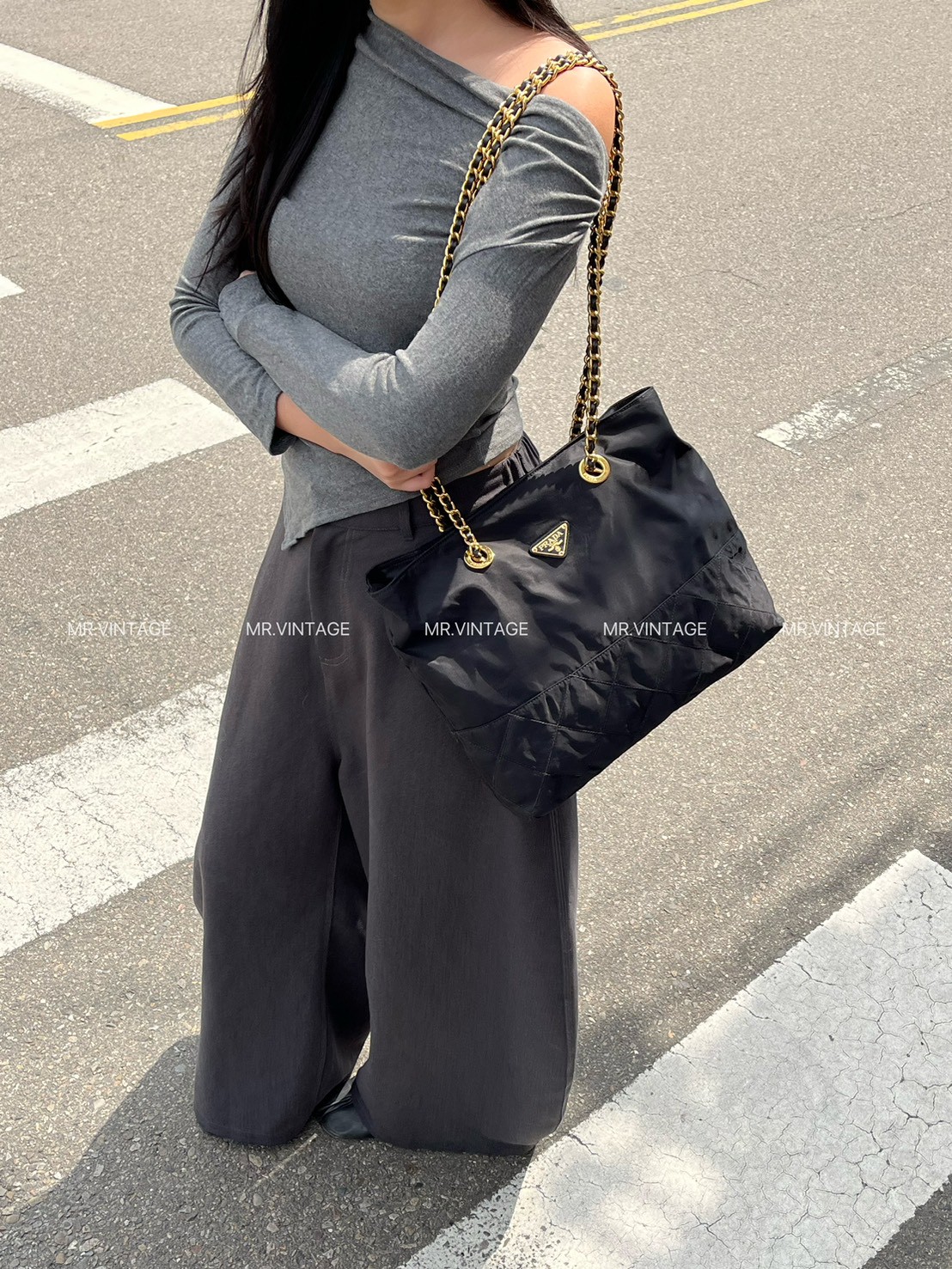 Prada尼龍忍者包