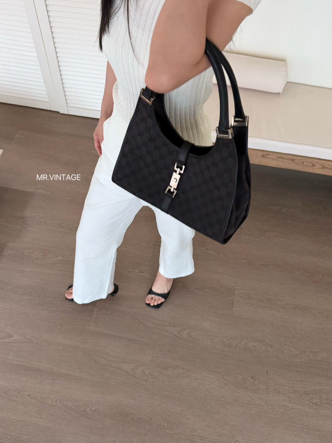 Gucci jackie 半月包
