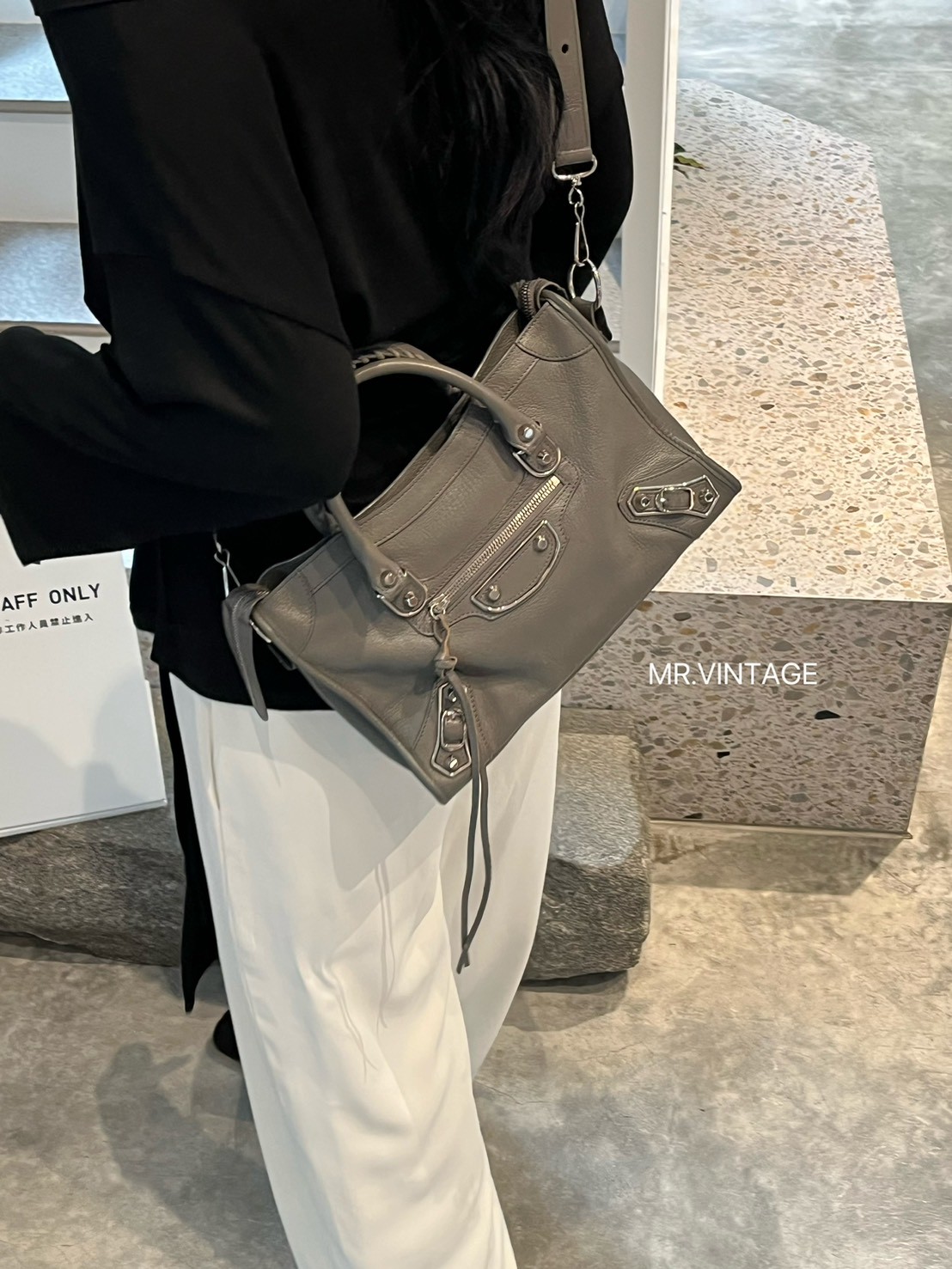 Balenciaga 機車包
