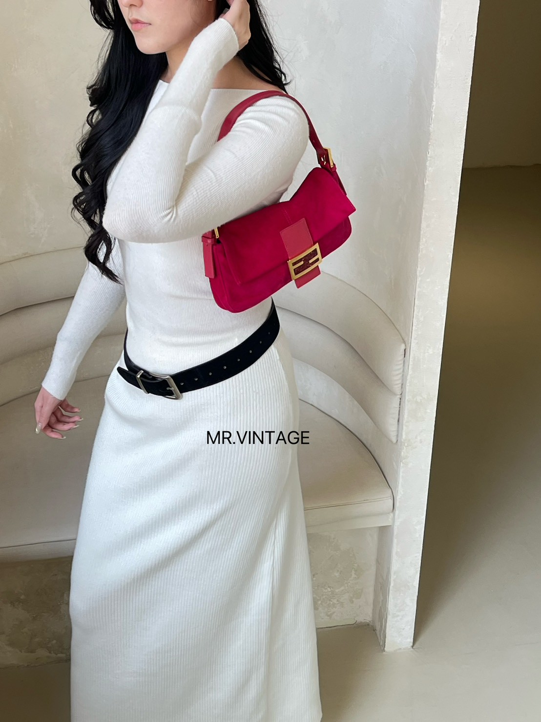 Fendi絨布法棍(桃粉色）