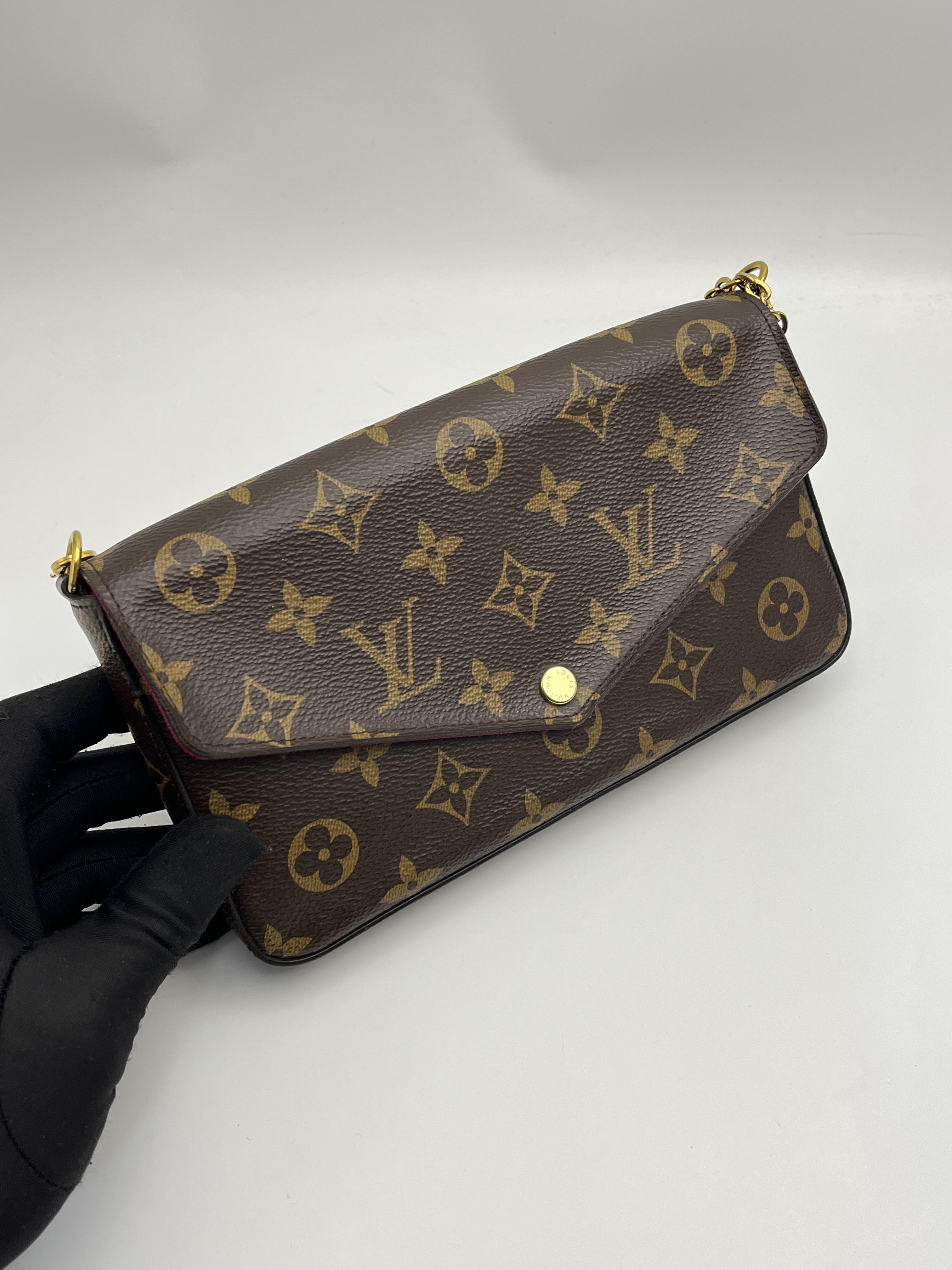 Louis vuitton三合一信封包