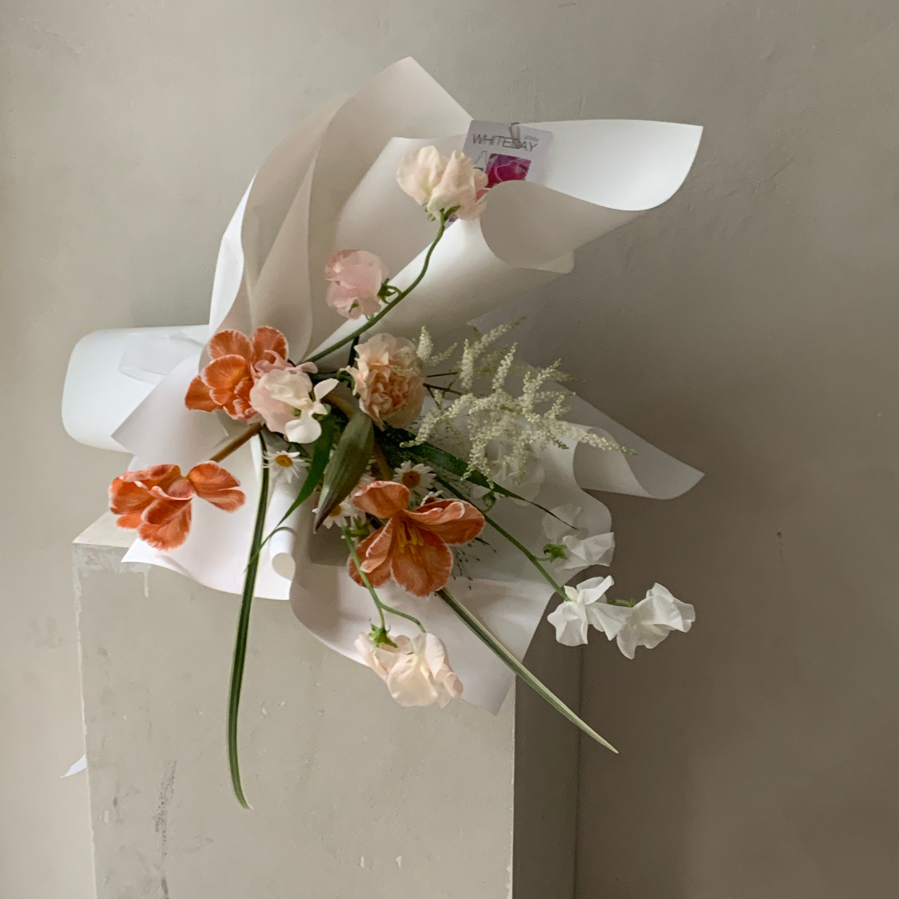 染焦糖鬱金香混合花束