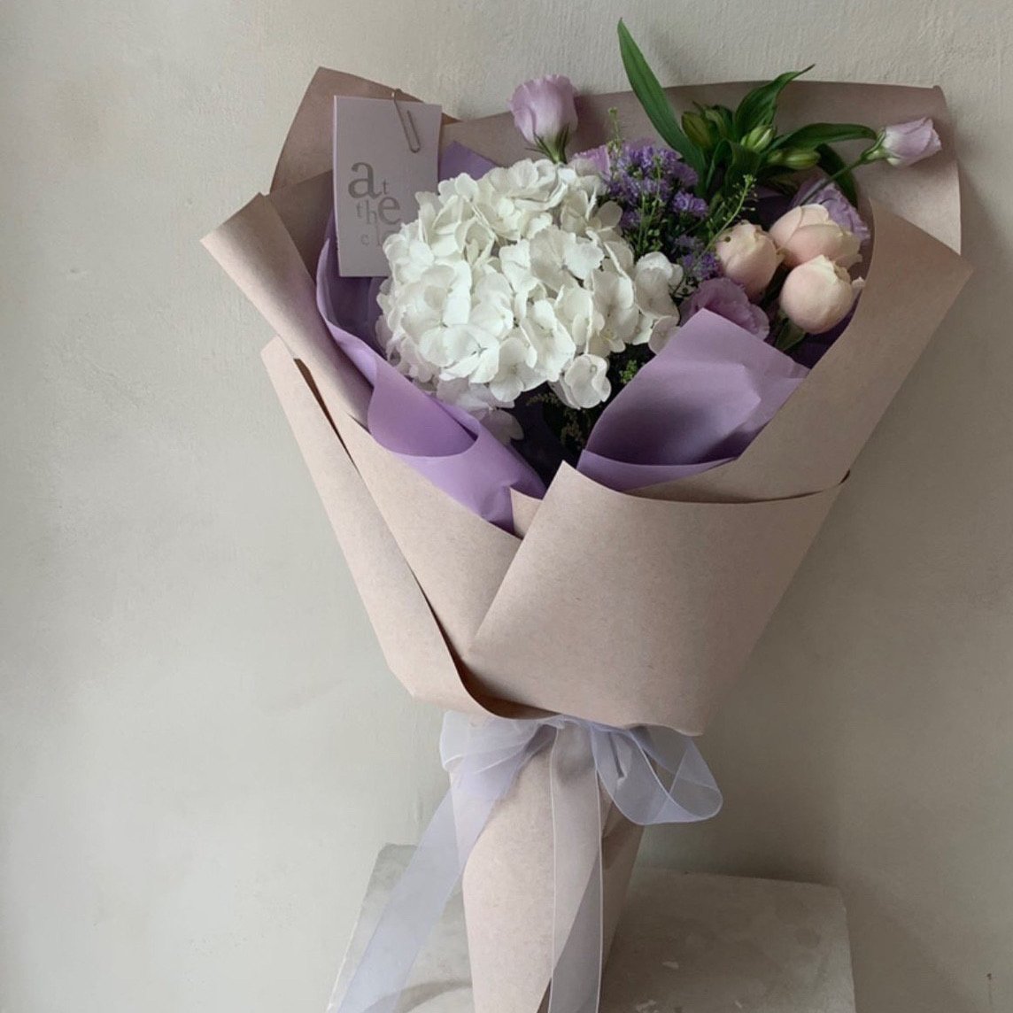 白紫色系混合花束