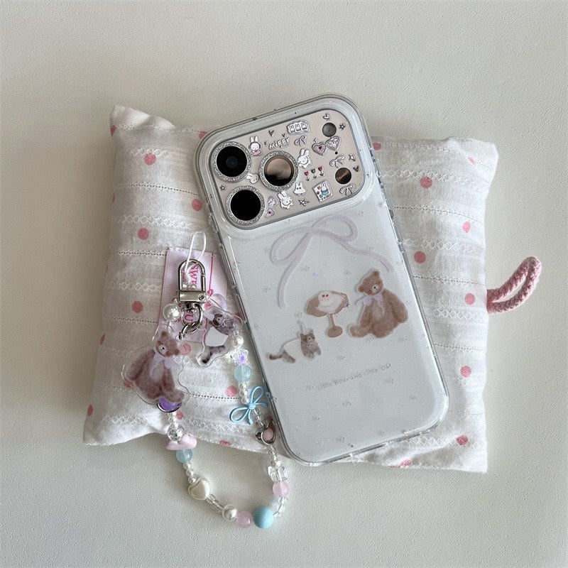 𝟐𝑫𝑨𝒀𝑺.𝒍𝒂𝒃｜夢幻小熊蝴蝶結 iPhone 13–17 系列