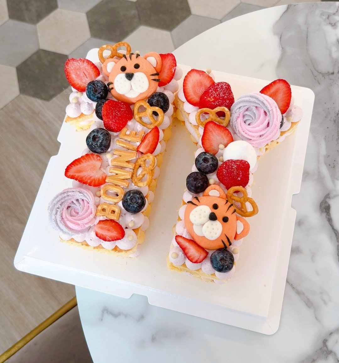 字母1Y(老虎翻糖/粉色)