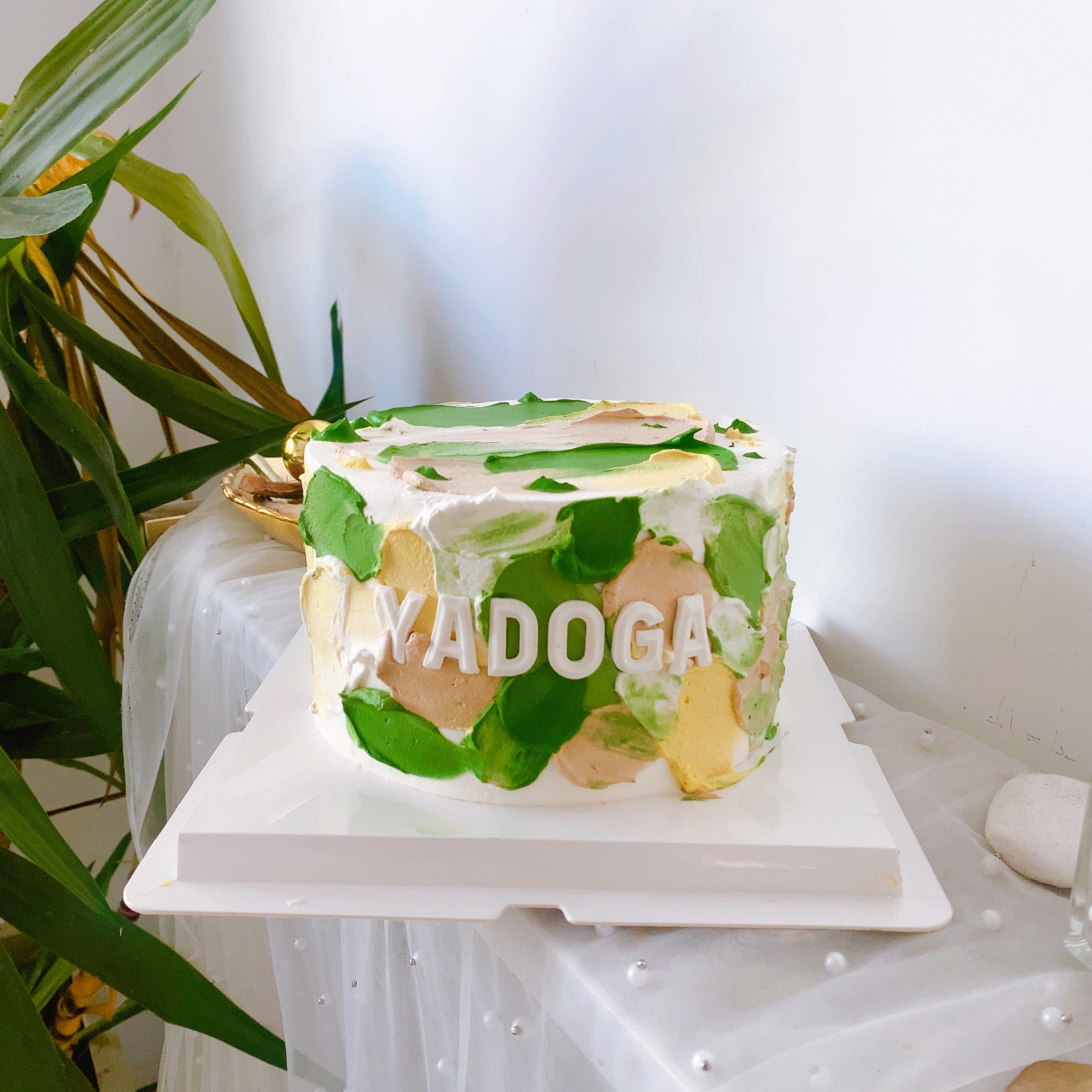 F017迷彩色造型蛋糕