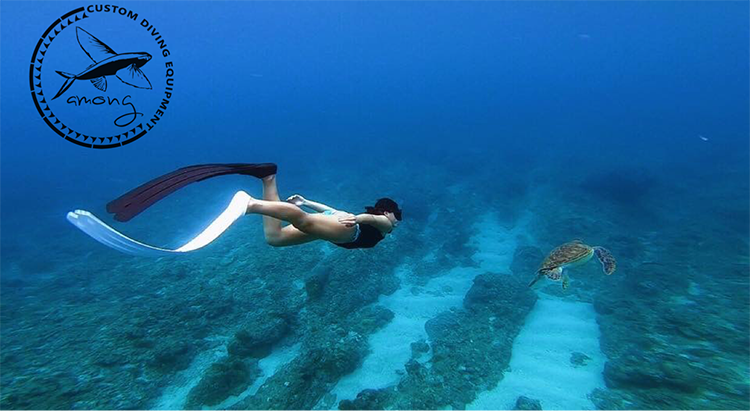 UNU LT 極輕量 塑膠長蛙鞋