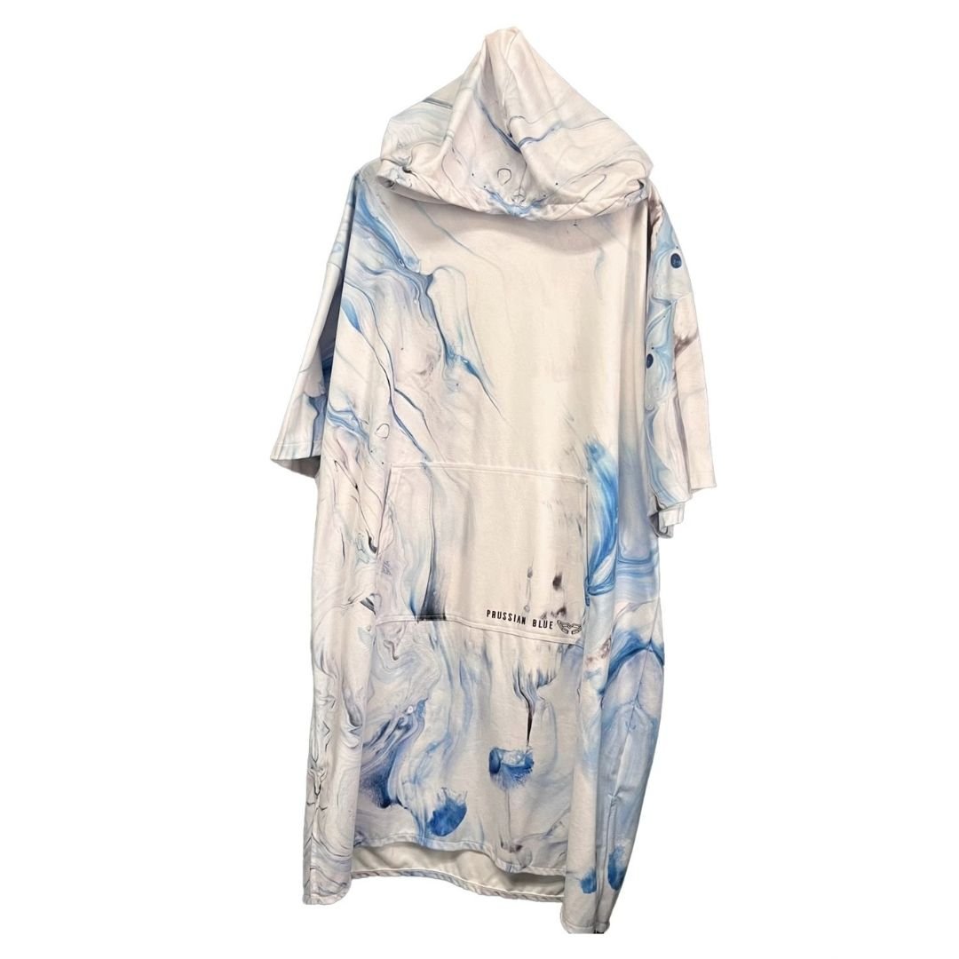 普魯士藍毛巾衣 融冰