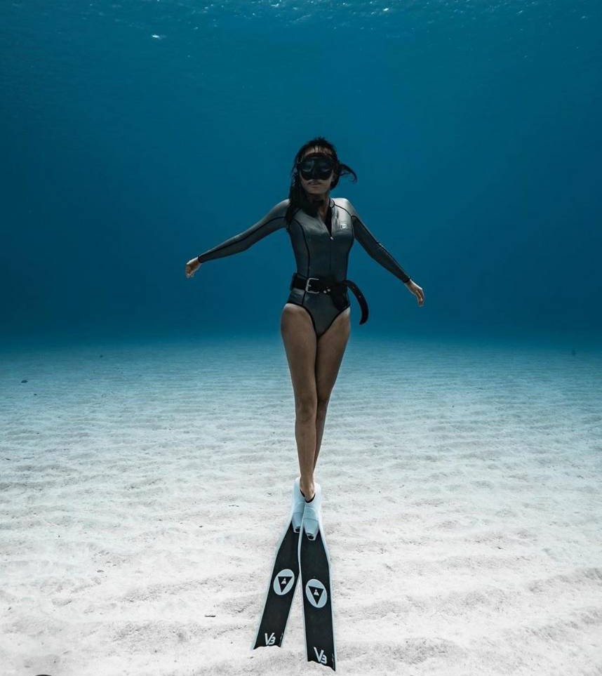 Alchemy V3-30 頂級碳纖維長蛙 專業自由潛水