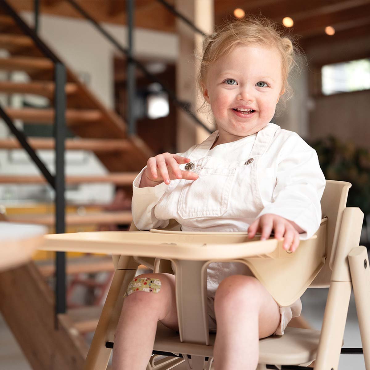 【KAOS】Klapp永續折疊成長餐椅-永續新星-大地米