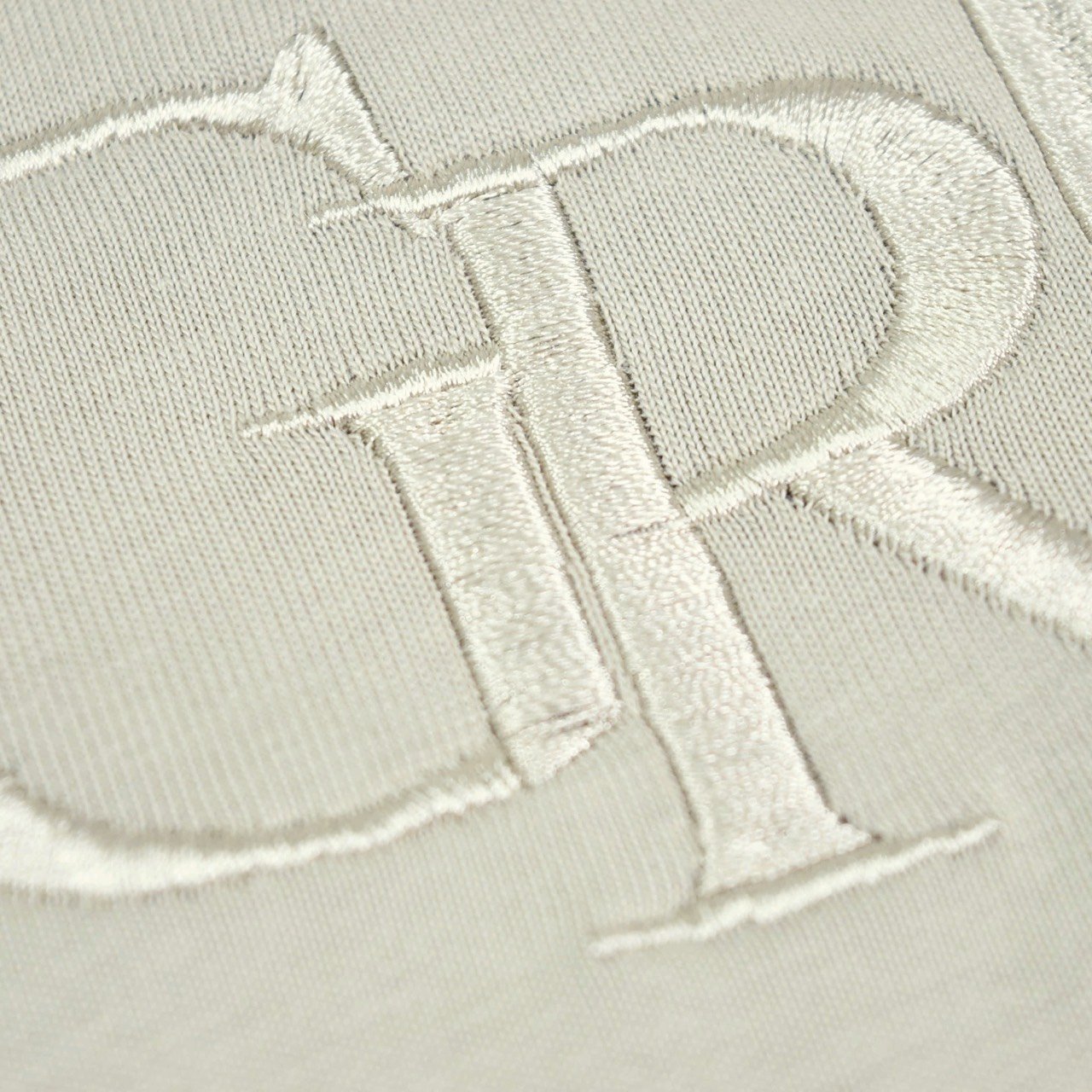 CLASSIC EMBROIDERY T-Shirt(卡其/米)