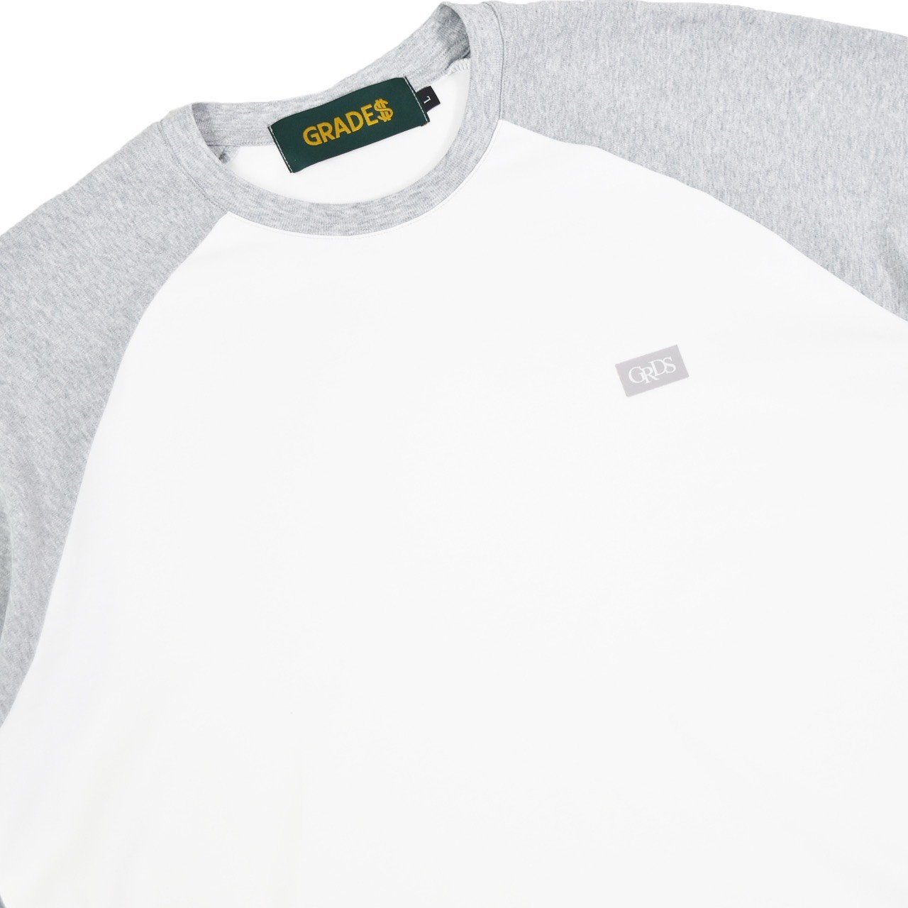 SLEEVE PRINT RAGLAN  L/S Tee(灰白)