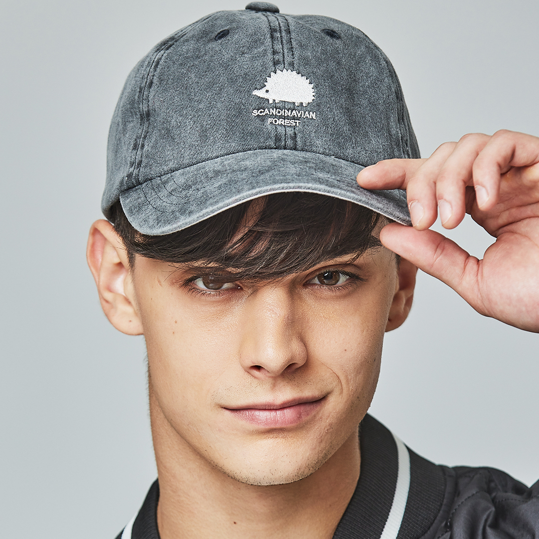 SCANDINAVIAN FOREST北歐小刺蝟水洗刺繡復古經典老帽-水洗黑