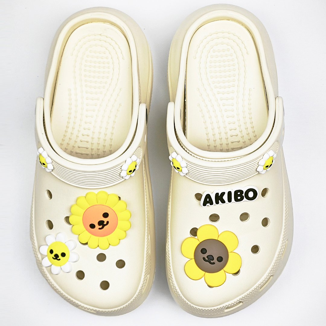 【買1送1】AKIBO老爹洞洞鞋-奶油白(女款、7公分厚底增高、寬楦、輕量、兩穿、防水) / 內附AKIBO品牌鞋扣1個。現在買再送鞋扣組(不挑款)