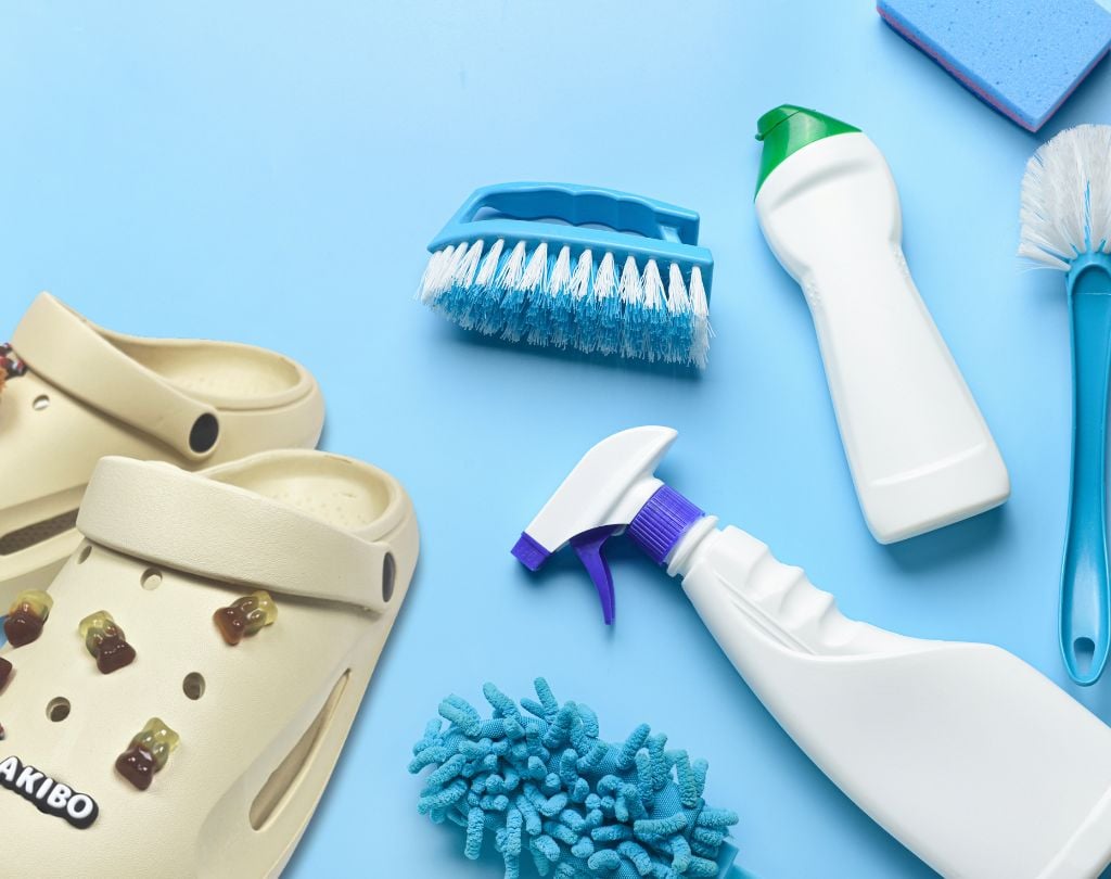 如何簡單、快速地保養EVA材質的洞洞鞋