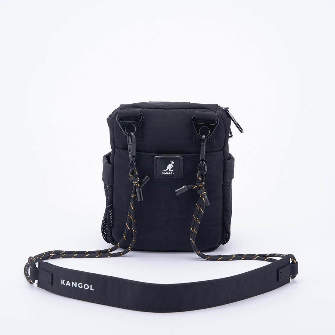 KANGOL水洗尼龍小側包-黑