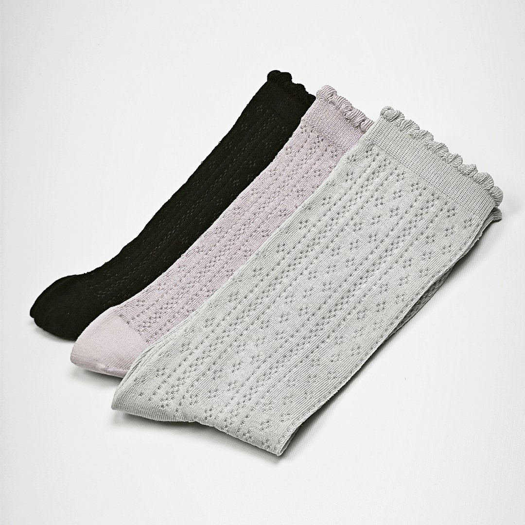 AKIBO日系優雅鏤空中筒襪(三件組)-女款