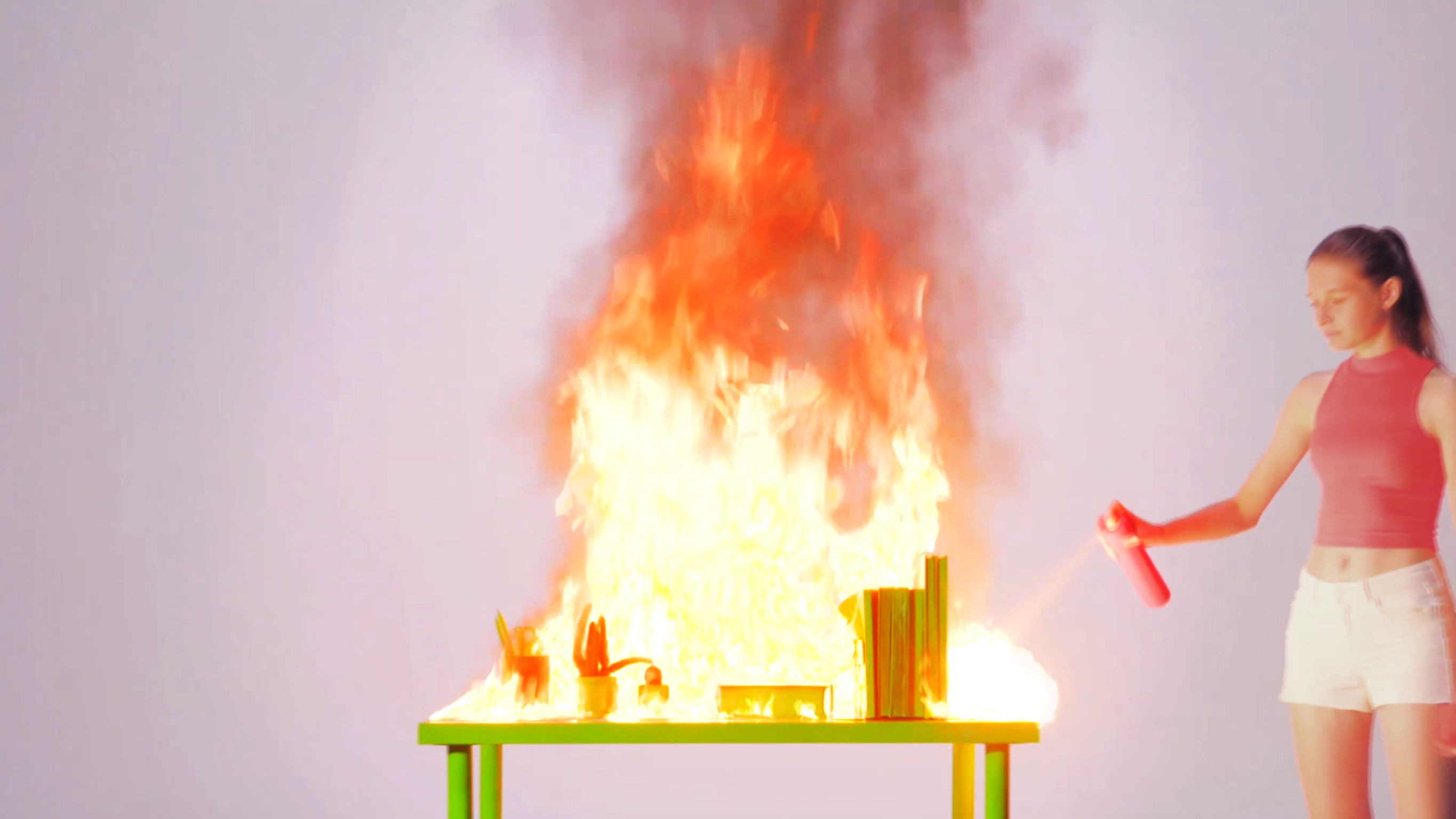 2017 iF Design Award winner - SAVIORE Fire extinguisher