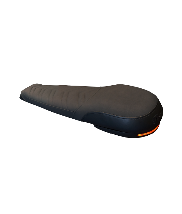 黑化特仕版座墊+一體式尾燈