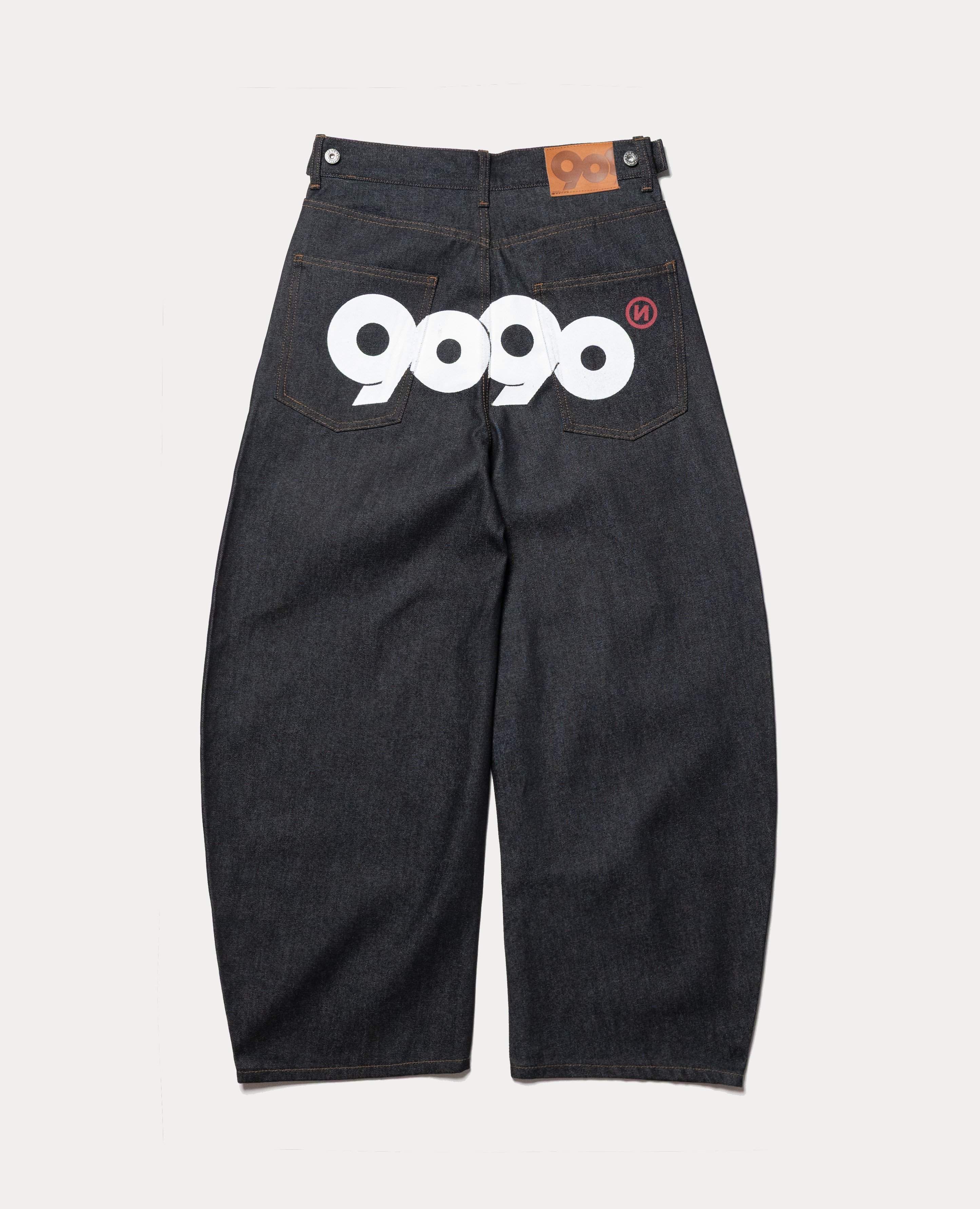 9090 - REACTION.crew Online Shop 官方網站