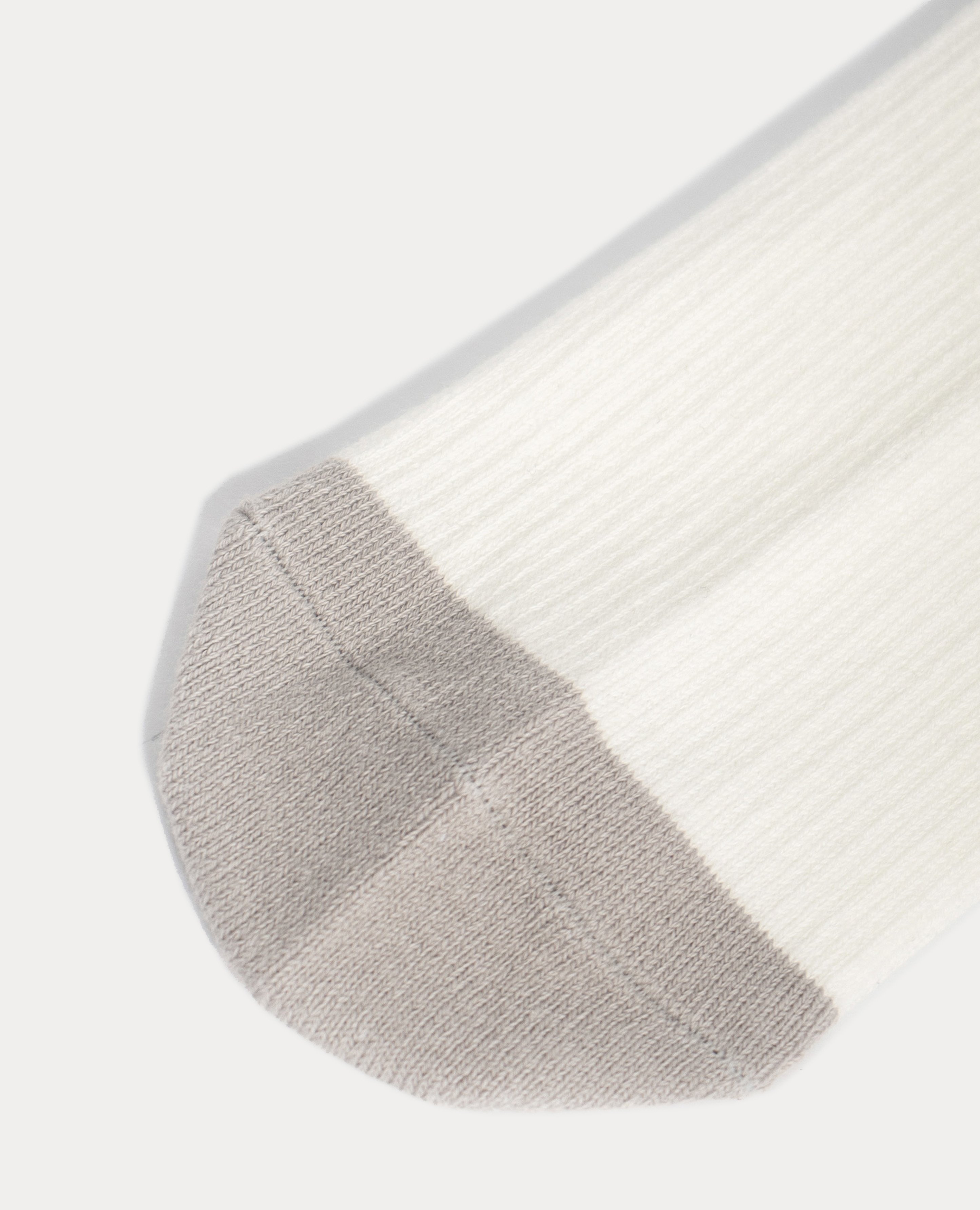 Faam Essential Light Socks