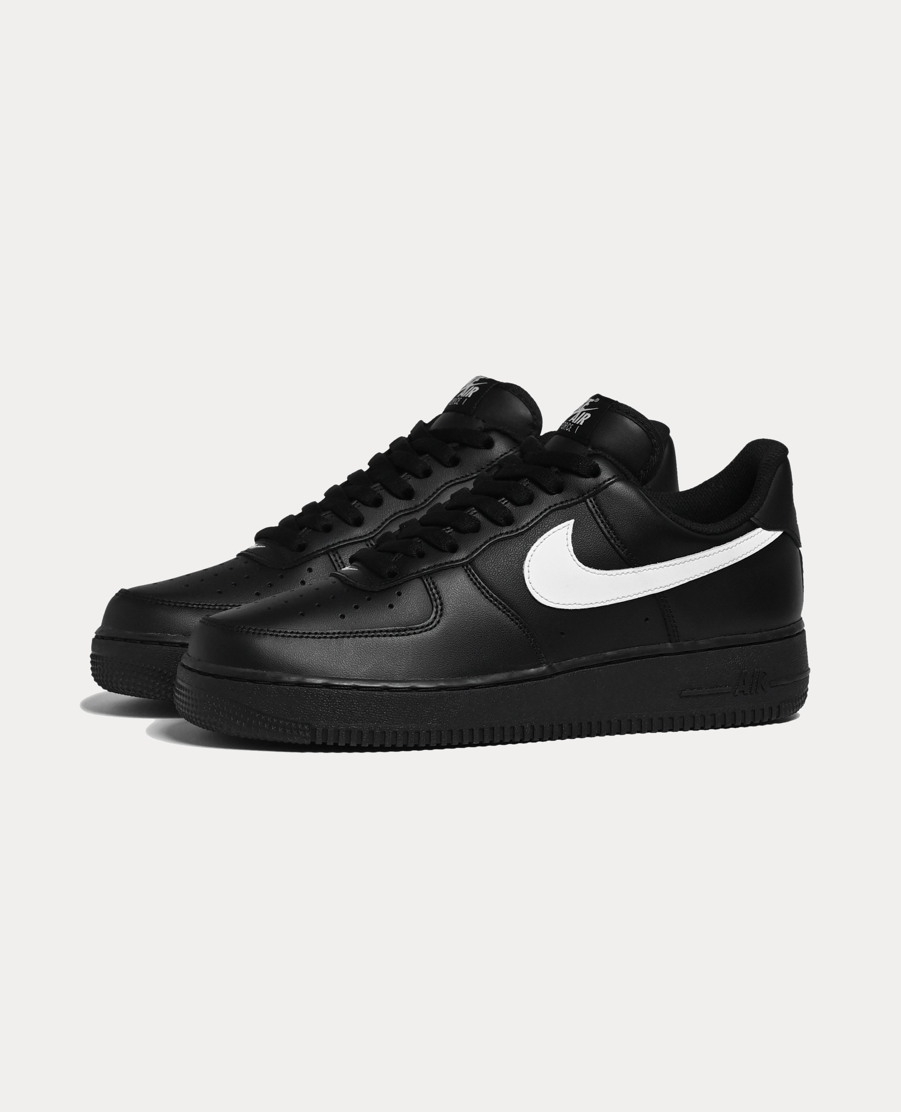 Nike Air Force 1 '07