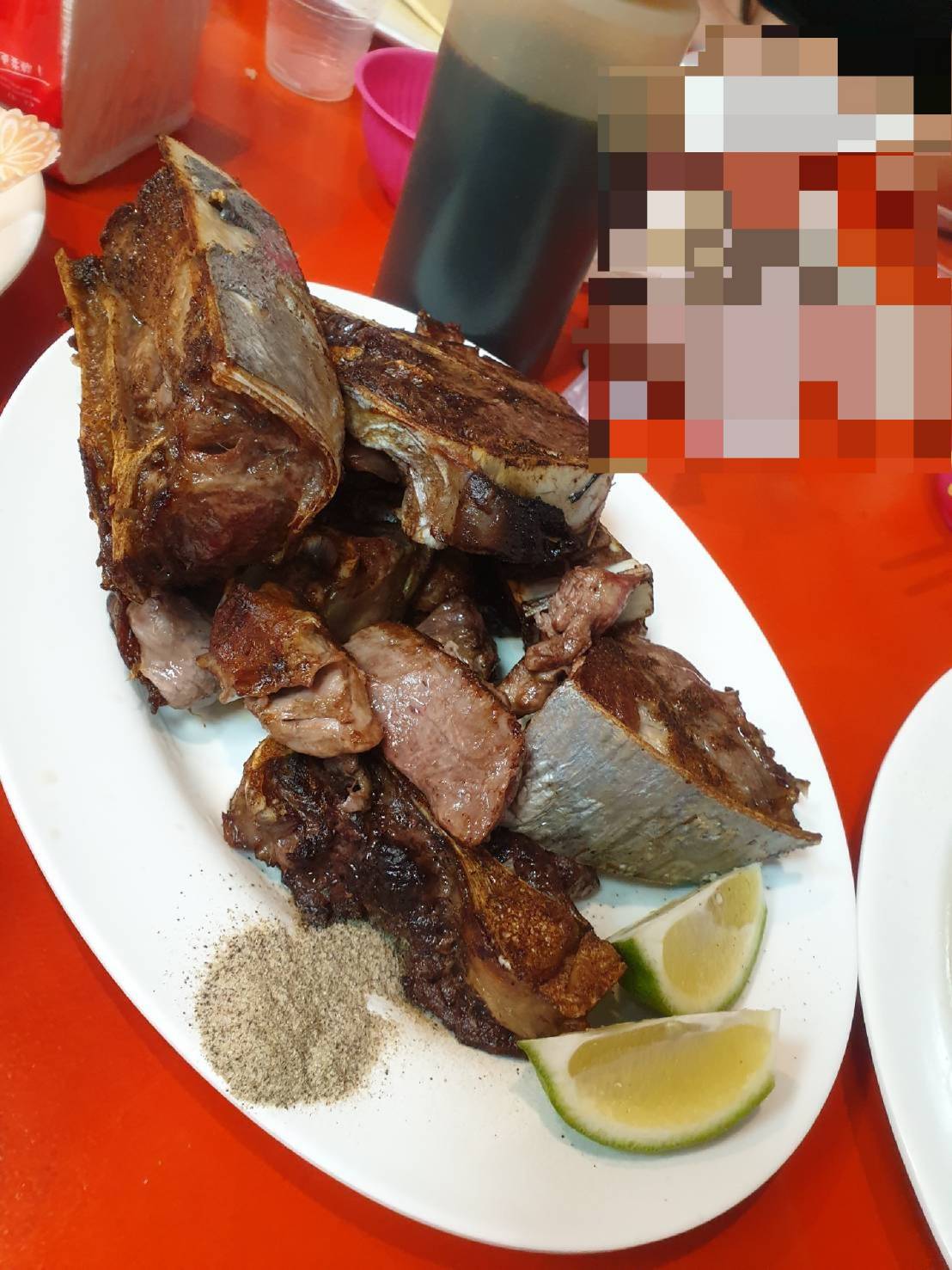 黑鮪魚琵琶骨下巴肉(適合煎、烤)