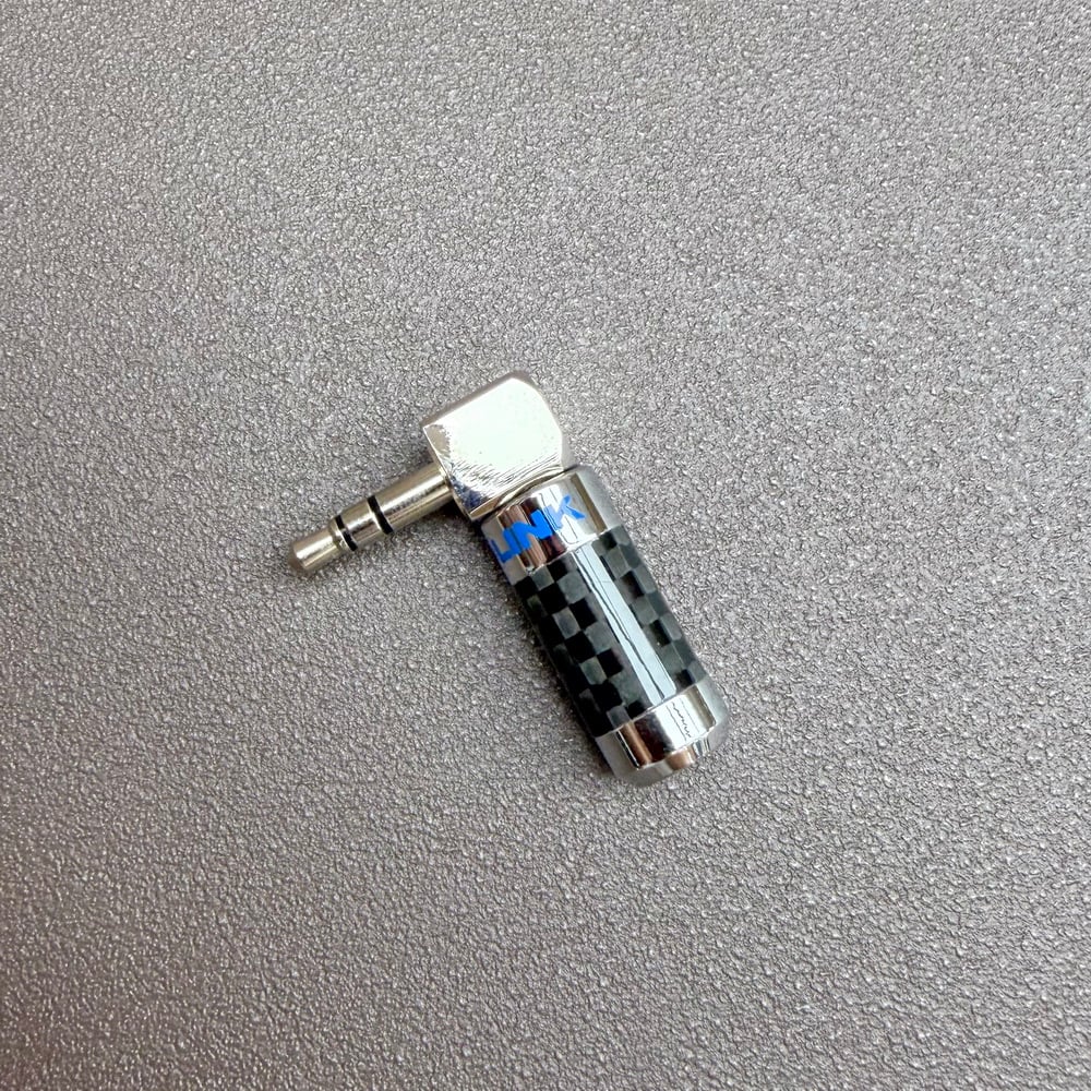 雅高聆 ACROLINK CF-3.5L(R) 3.5mm TRS L式碳纖維鍍銠焊接頭｜7mm 出線孔