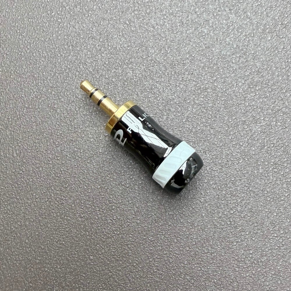 PAILICCS-PLUG 直式 TRS 三極音訊焊接頭｜8mm 出線孔・DIY 線材製作