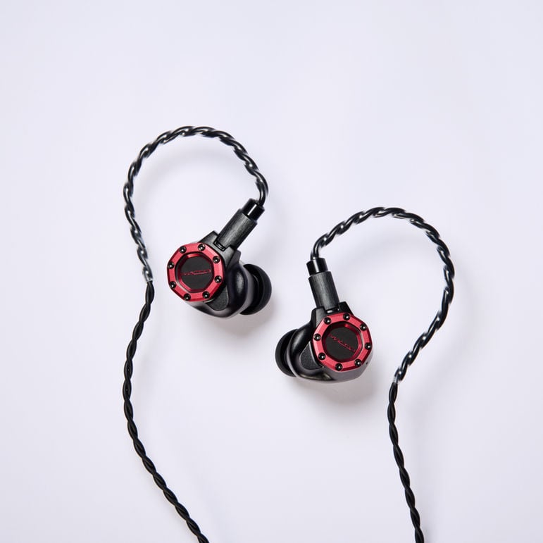 MADOO Typ623 限量版平面振膜入耳式耳機｜推挽 Ortho 單體，讓聲音更穩、更自然