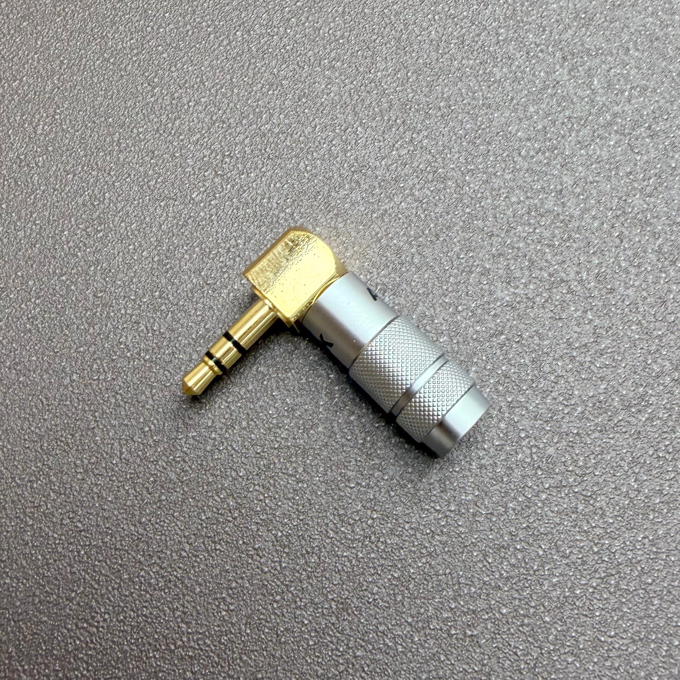 雅高聆 ACROLINK FP-3.5L 3.5mm TRS L式鍍金焊接頭｜7mm 出線孔
