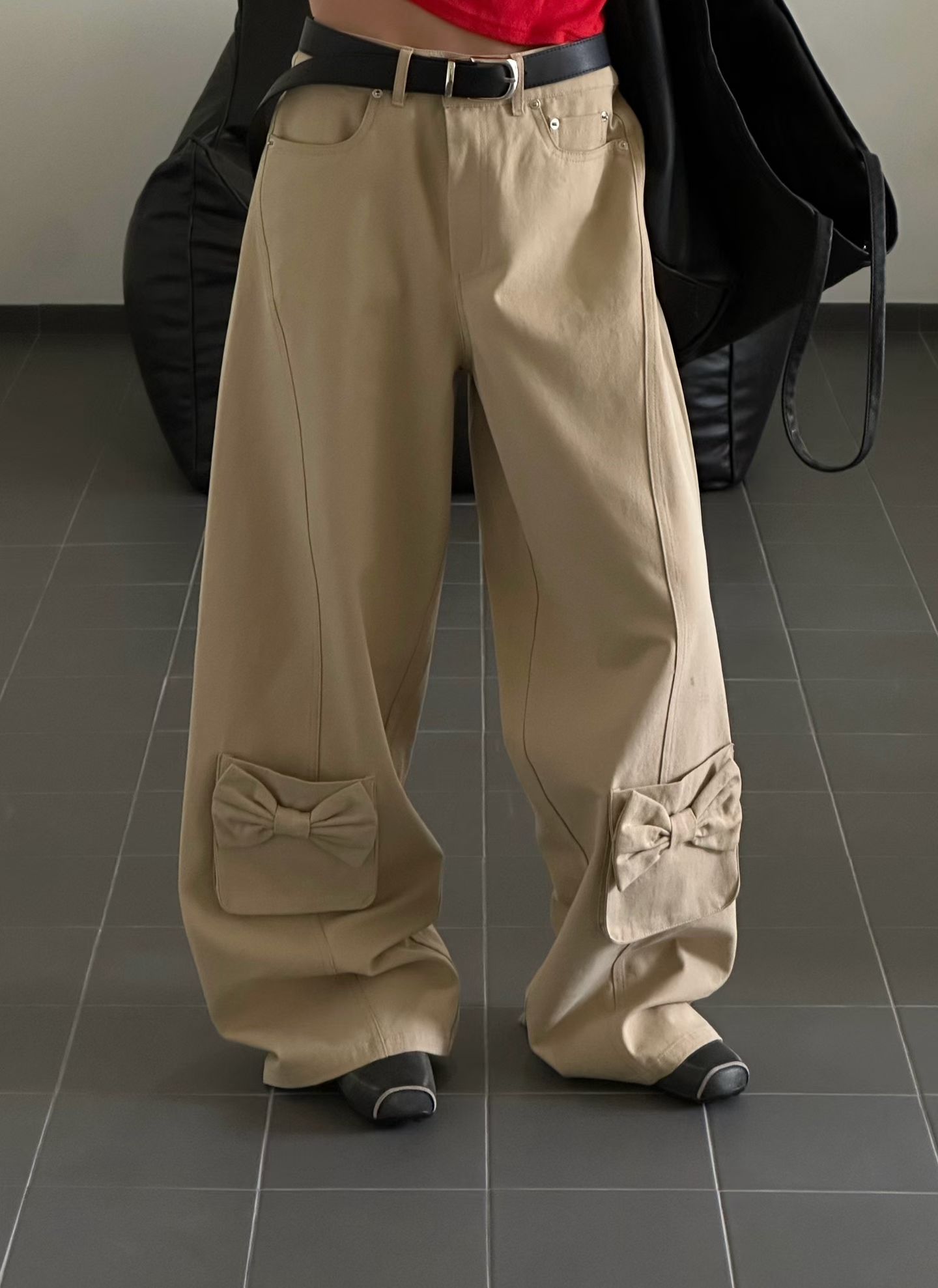 蝴蝶結口袋設計工裝褲