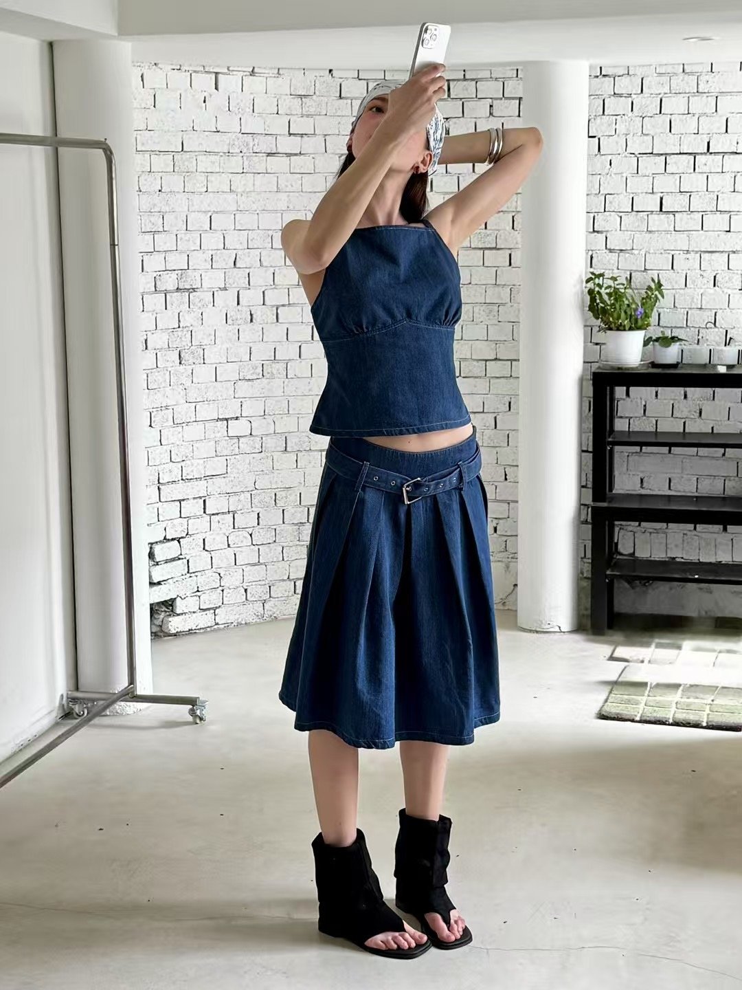 經典簡約附腰帶牛仔裙（成套）