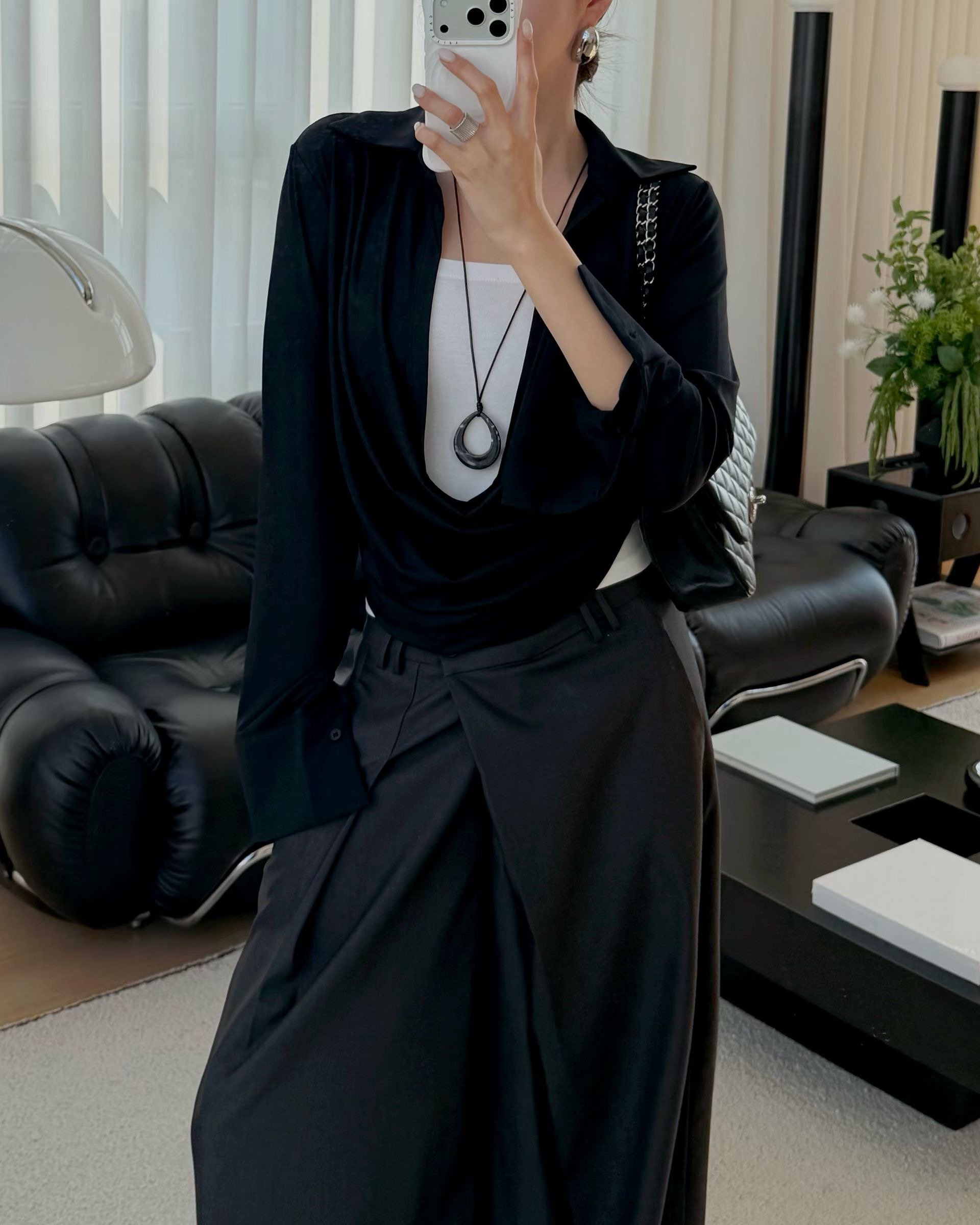 大垂墜領設計襯衫