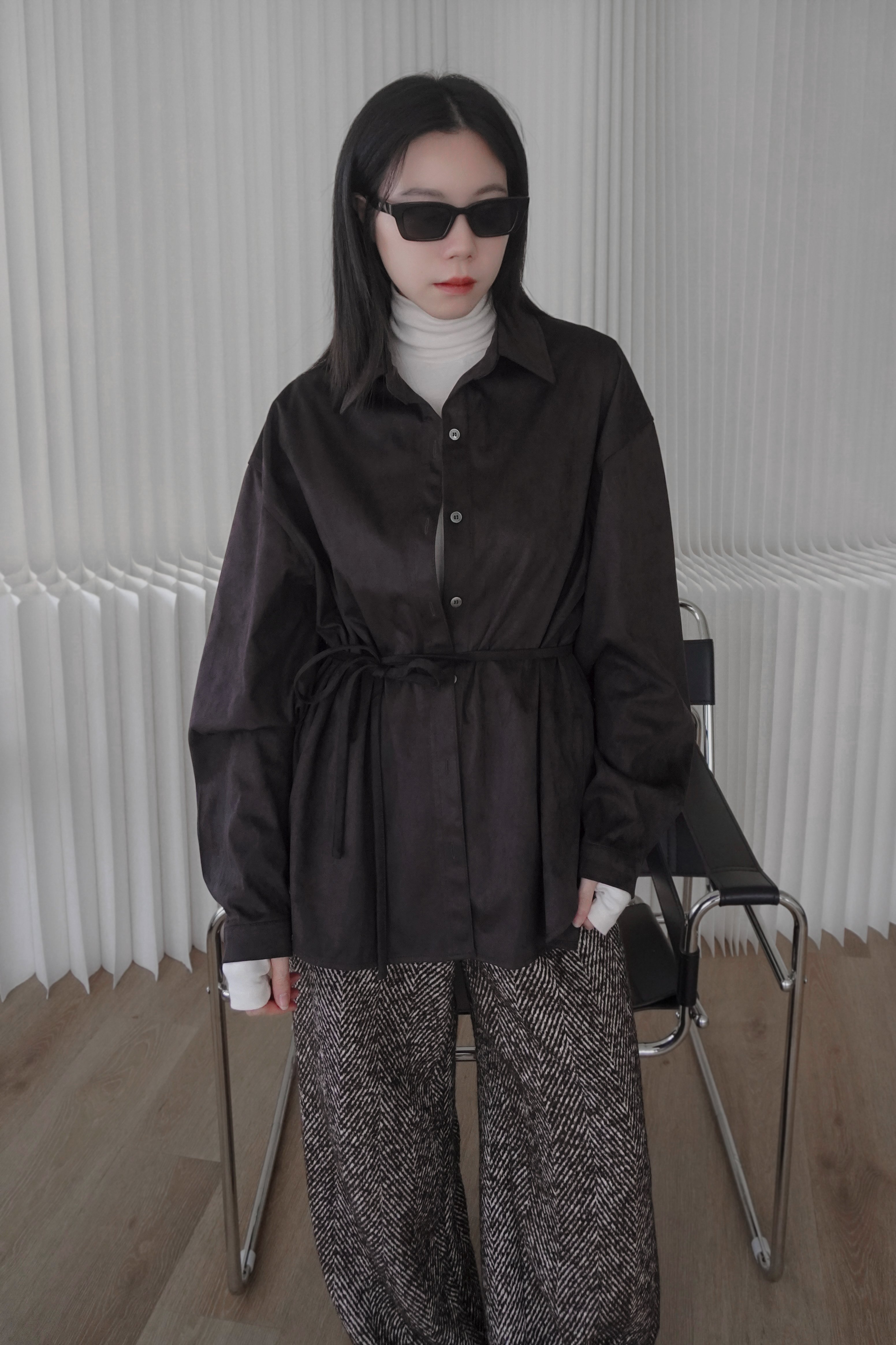 超柔順挺版麂皮襯衫（附綁帶）